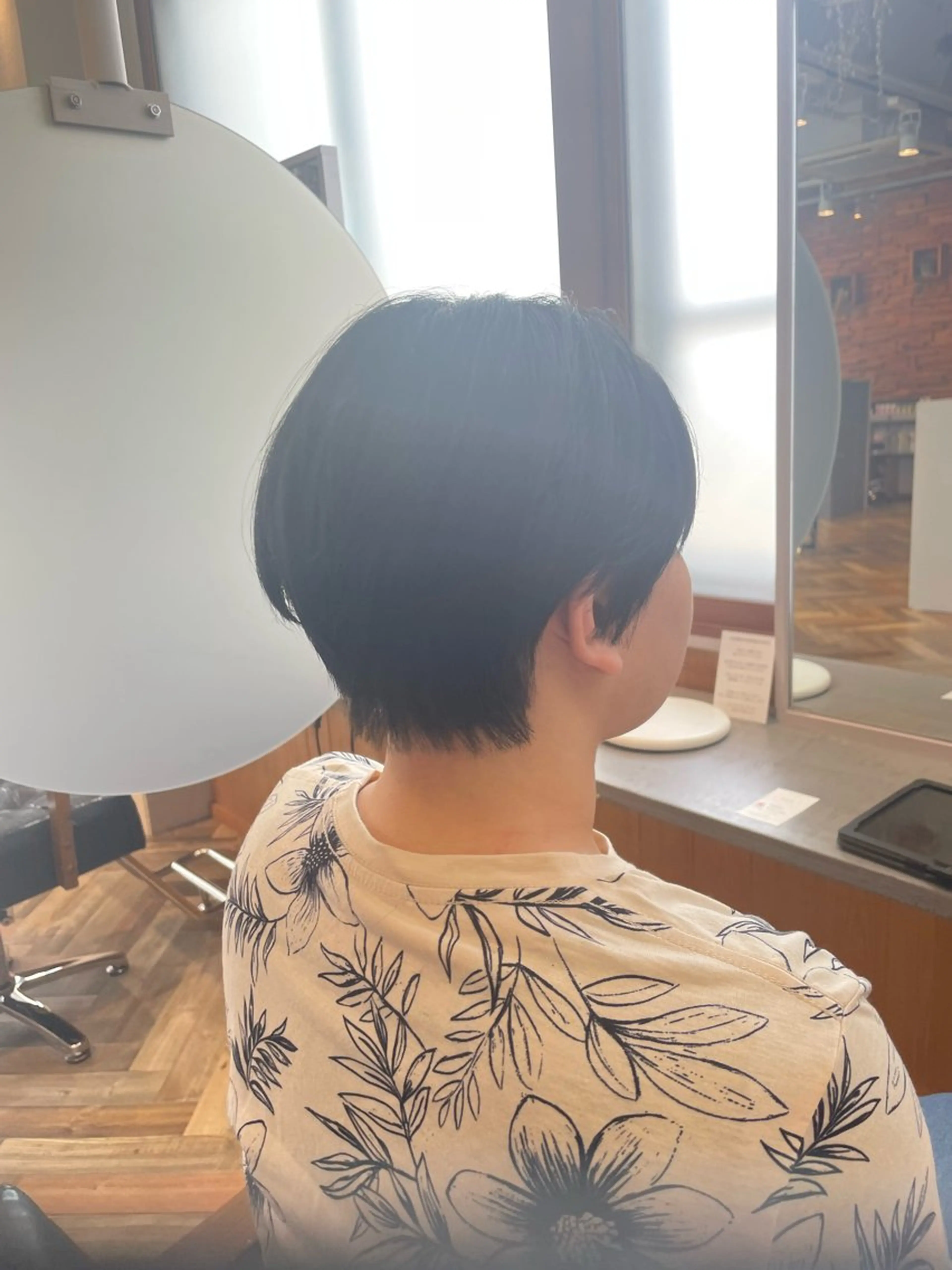 ショート maru.所属・照井 由香理のヘアスタイル