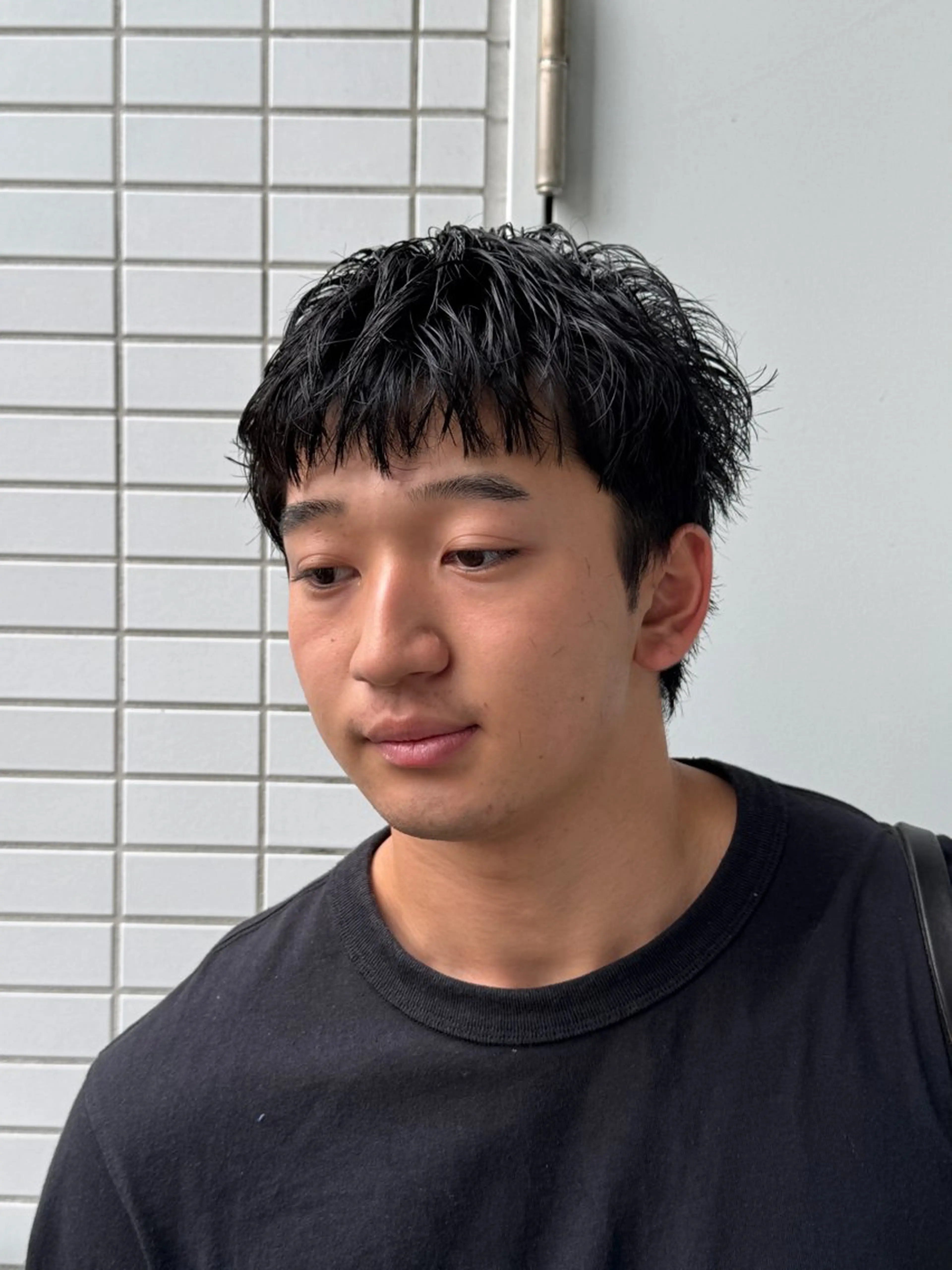 ショート メンズ スパイキーショート ショートヘア メンズ特化/ センターパート/八谷のヘアスタイル