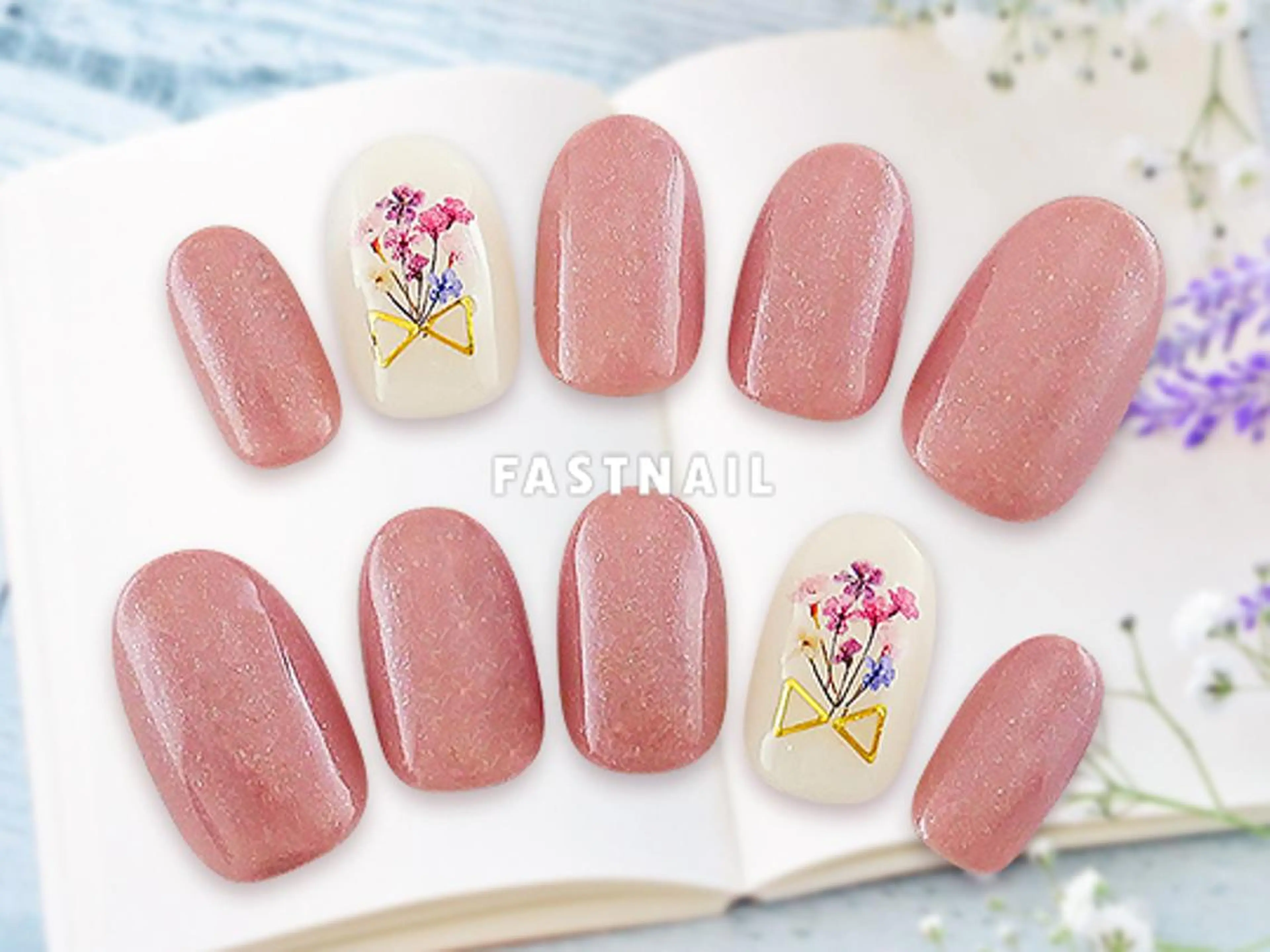 ネイル ファストネイル 京都烏丸店のネイルデザイン