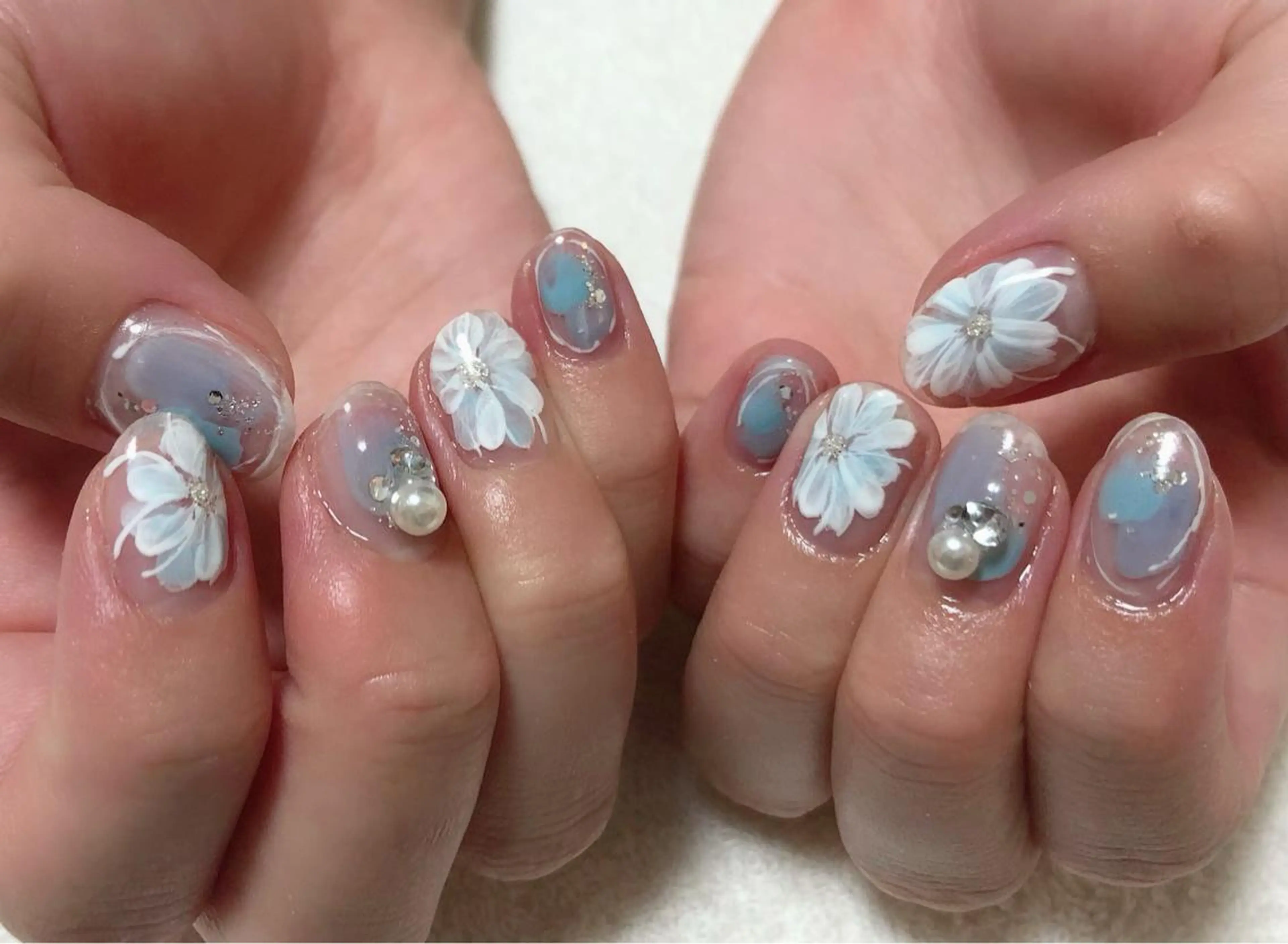 ネイル フットネイル t. yoshizawaのネイルデザイン