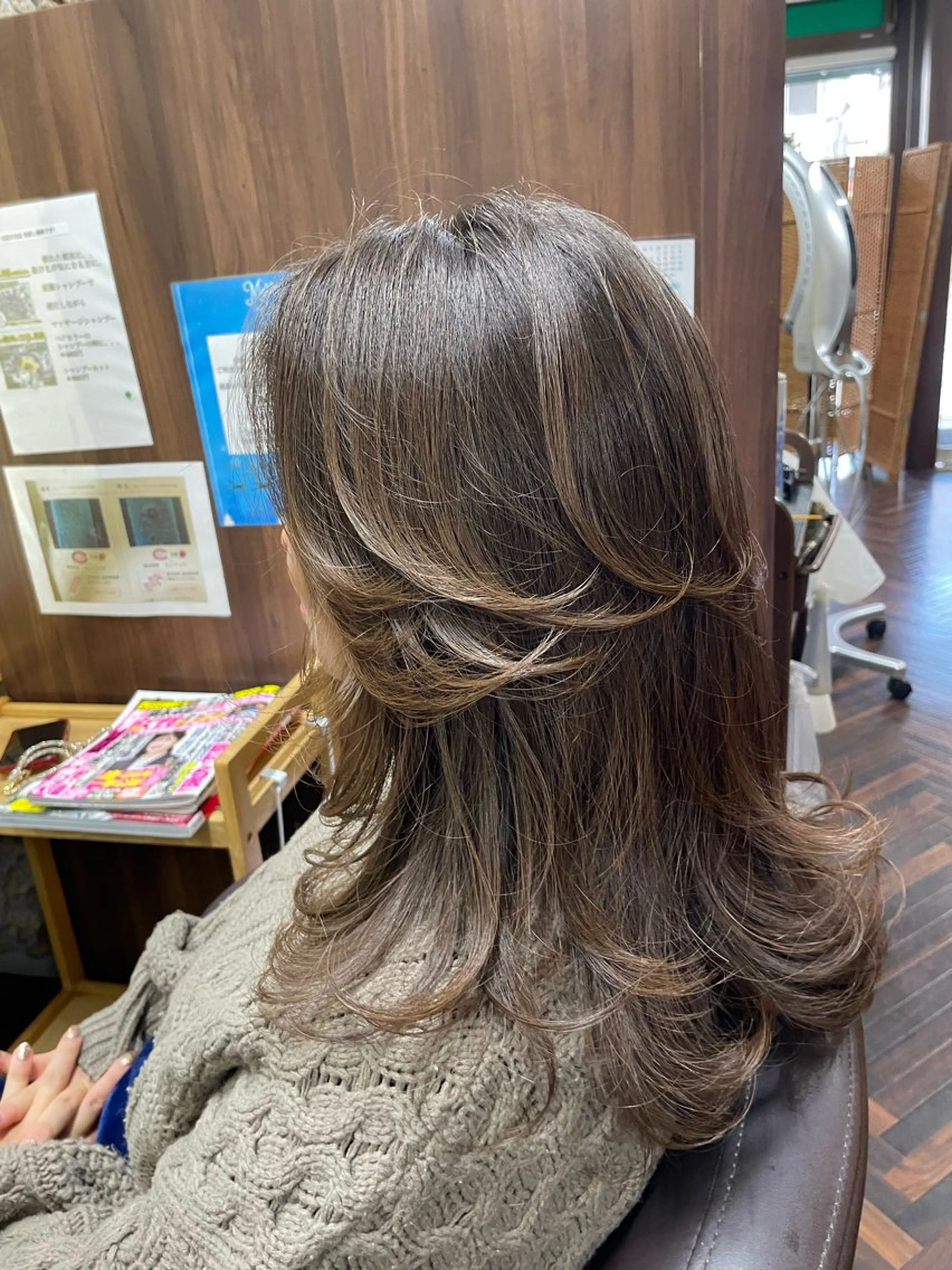 ロング レイヤーカット katae sayoriのヘアスタイル