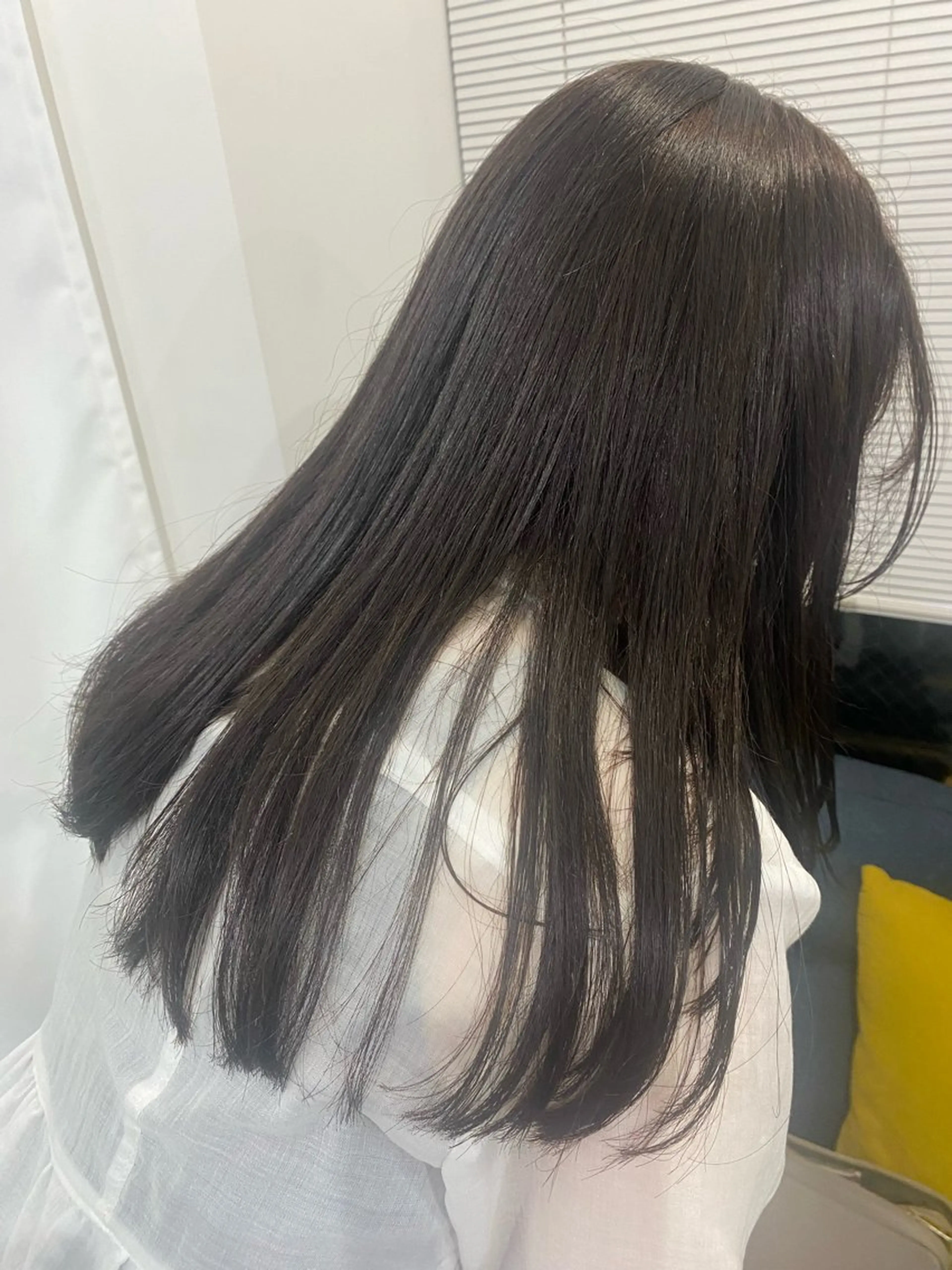 セミロング カラー ヘアアレンジ 透明感カラー 艶 ケアブリーチ 🎀🩵RISAのヘアスタイル