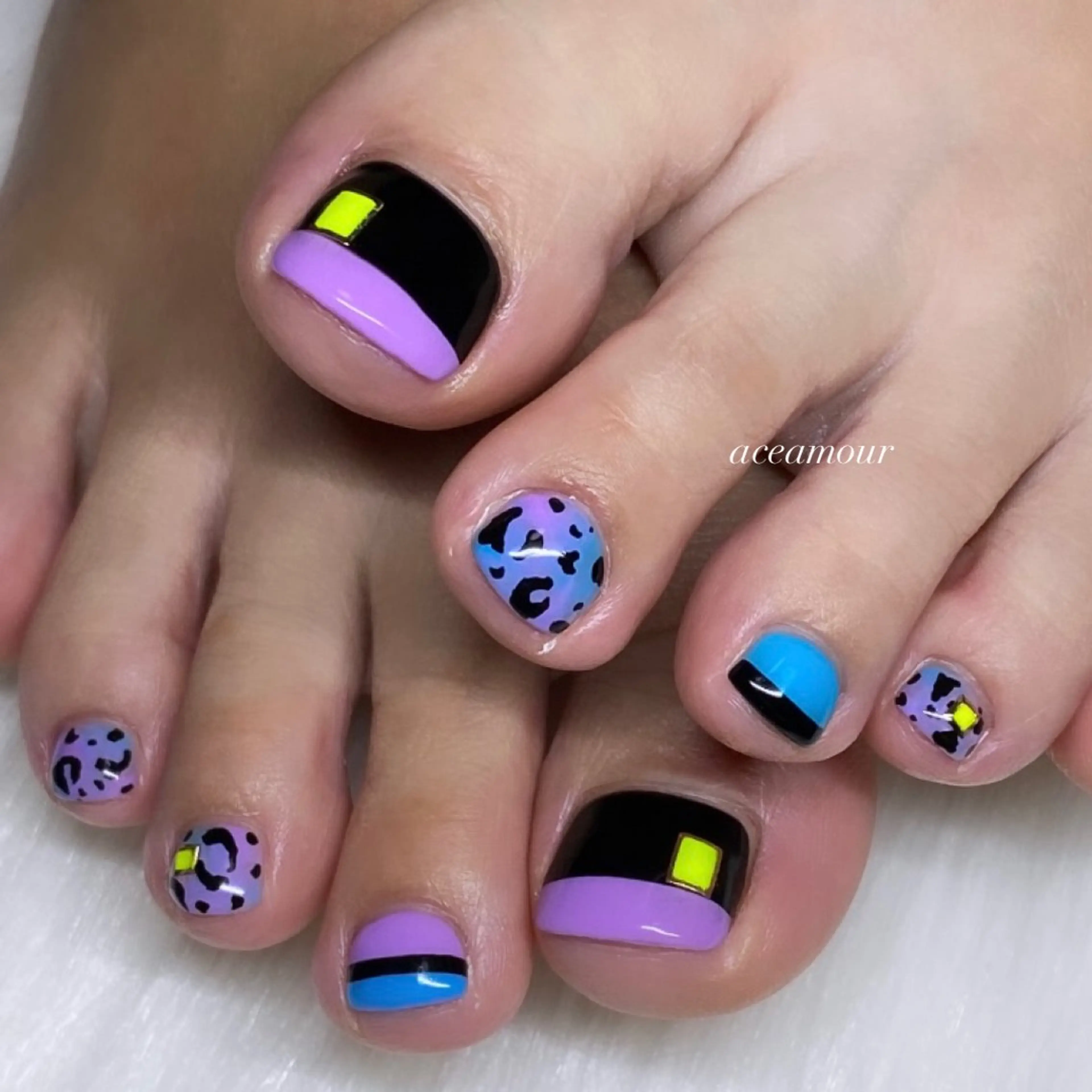 ネイル アニマル柄 持ち込み ネイル/耳つぼ /新ホワイトニングのネイルデザイン