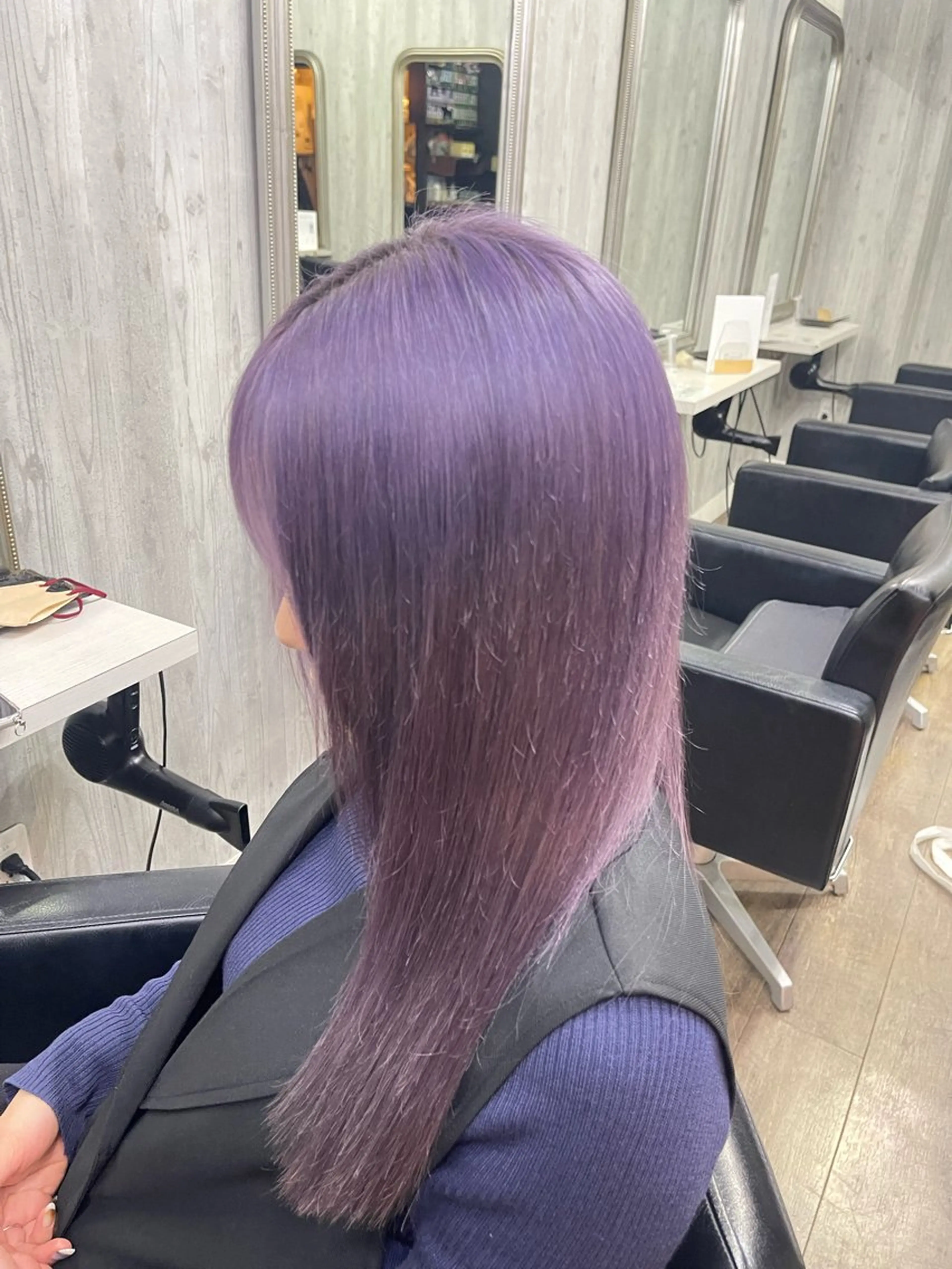 ロング ヘアカラー トリートメント ✨池袋ブリーチ特化 Hibiki✨のヘアスタイル