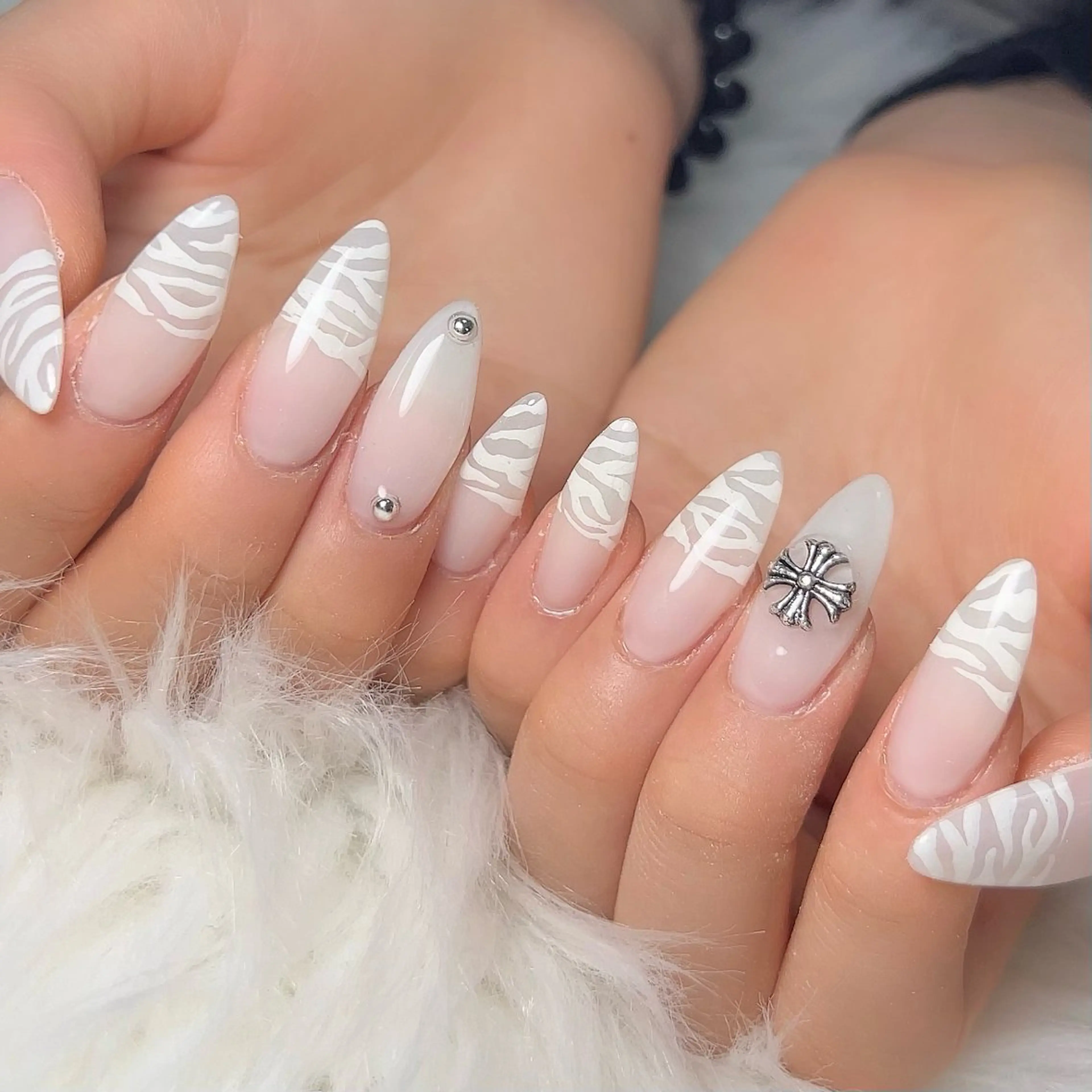 ネイル ハンドネイル 【Yappy🌈】 💖P-tanaのネイルデザイン