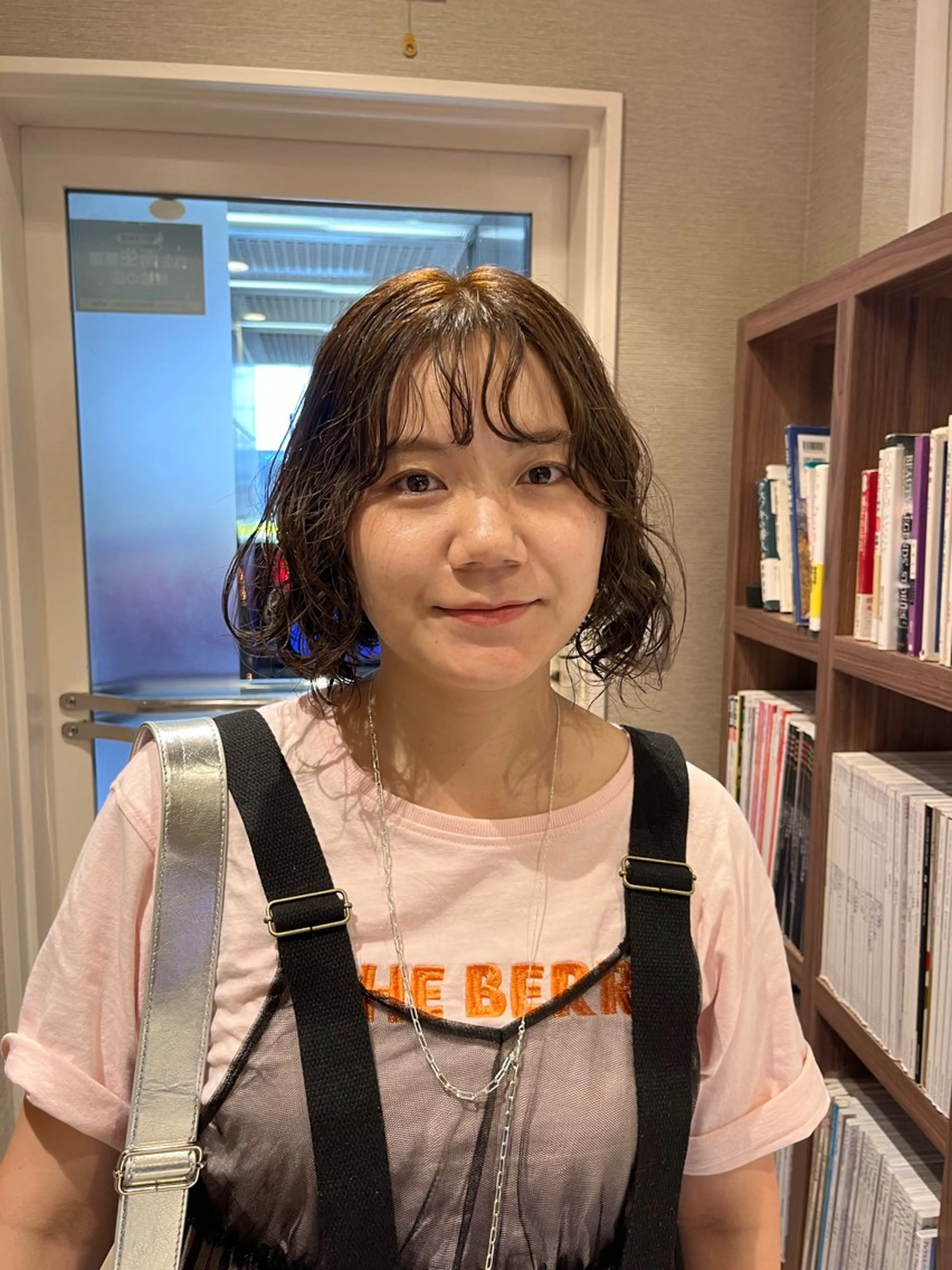 ミディアム カラー パーマ ミディアムパーマ dogstar小林諒 レイヤー/パーマのヘアスタイル