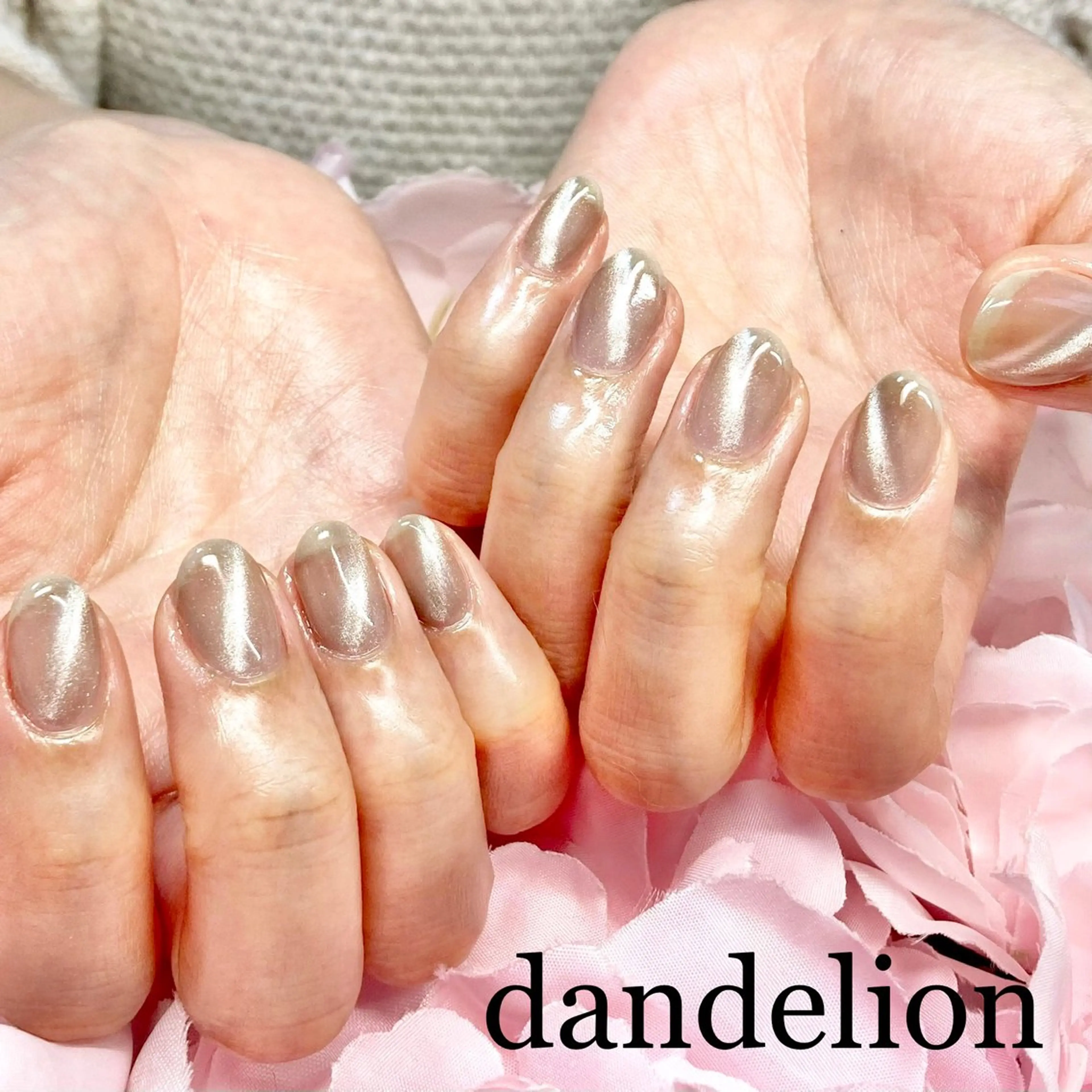 ネイル ハンドネイル ハンドケア dandelion ダンデライオンのネイルデザイン