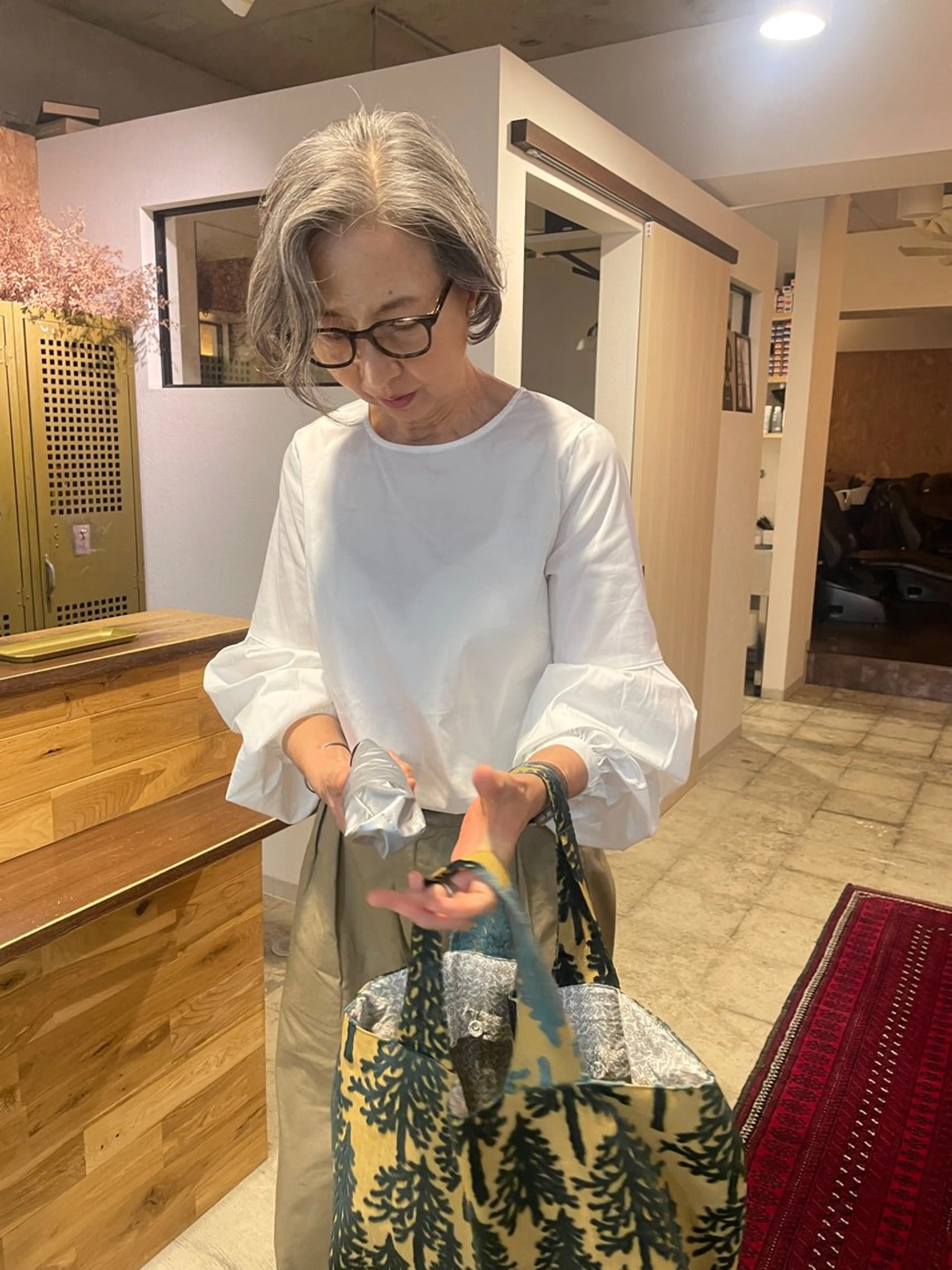 ショート パーマ カット パーマ トリートメント さの あやねのヘアスタイル