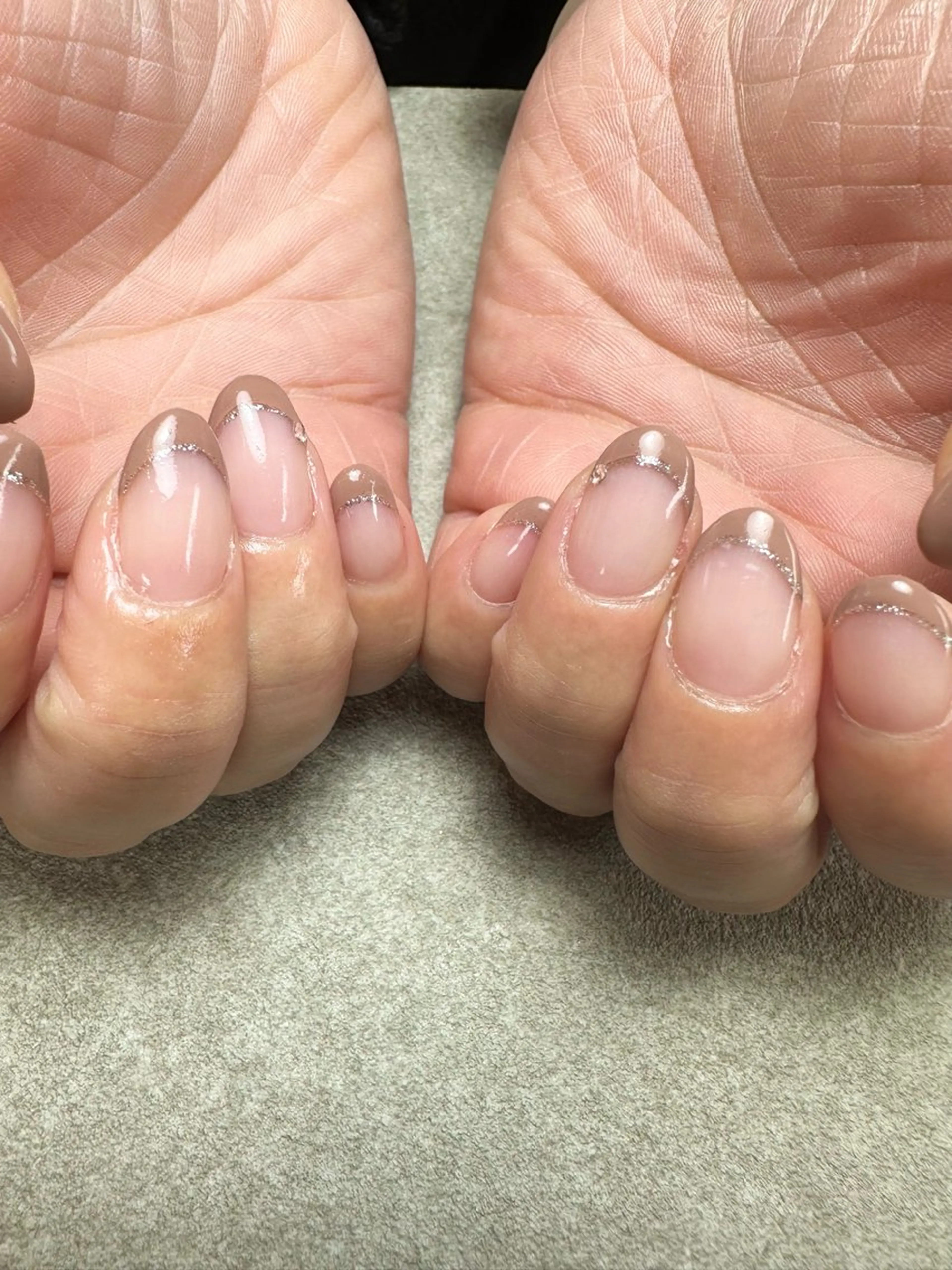 ネイル オフィスネイル シンプルネイル nailroom Anmie.のネイルデザイン