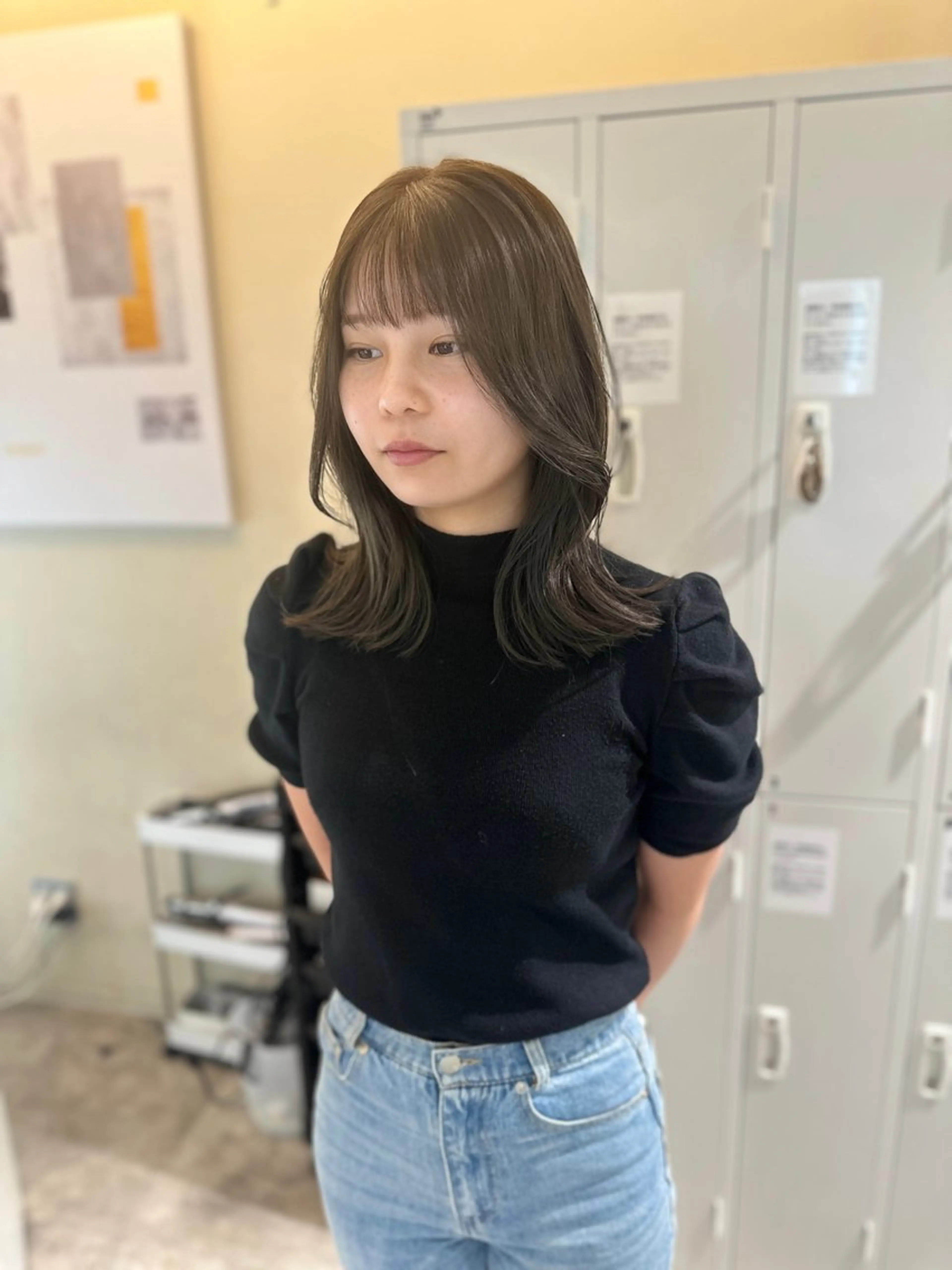 セミロング カラー グレージュ オリーブグレージュ オリーブグレー カット ヘアカラー トリートメント opus 店長大和 レイヤー/赤み消しのヘアスタイル