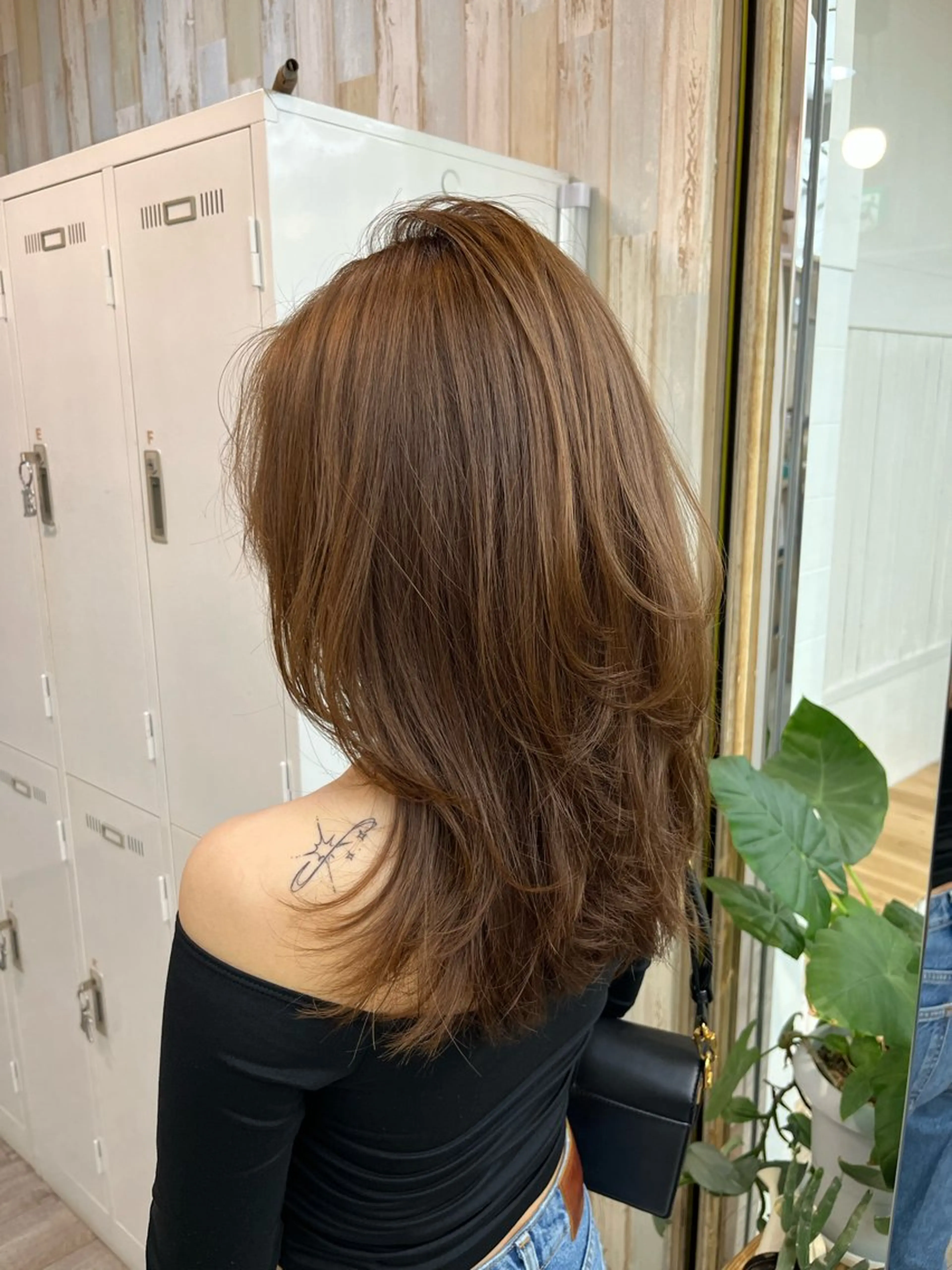 セミロング カラー ヘアアレンジ 外国人風カラー ハイレイヤー レイヤーカット 🦋レイヤー職人 猪瀬玲奈🦋のヘアスタイル