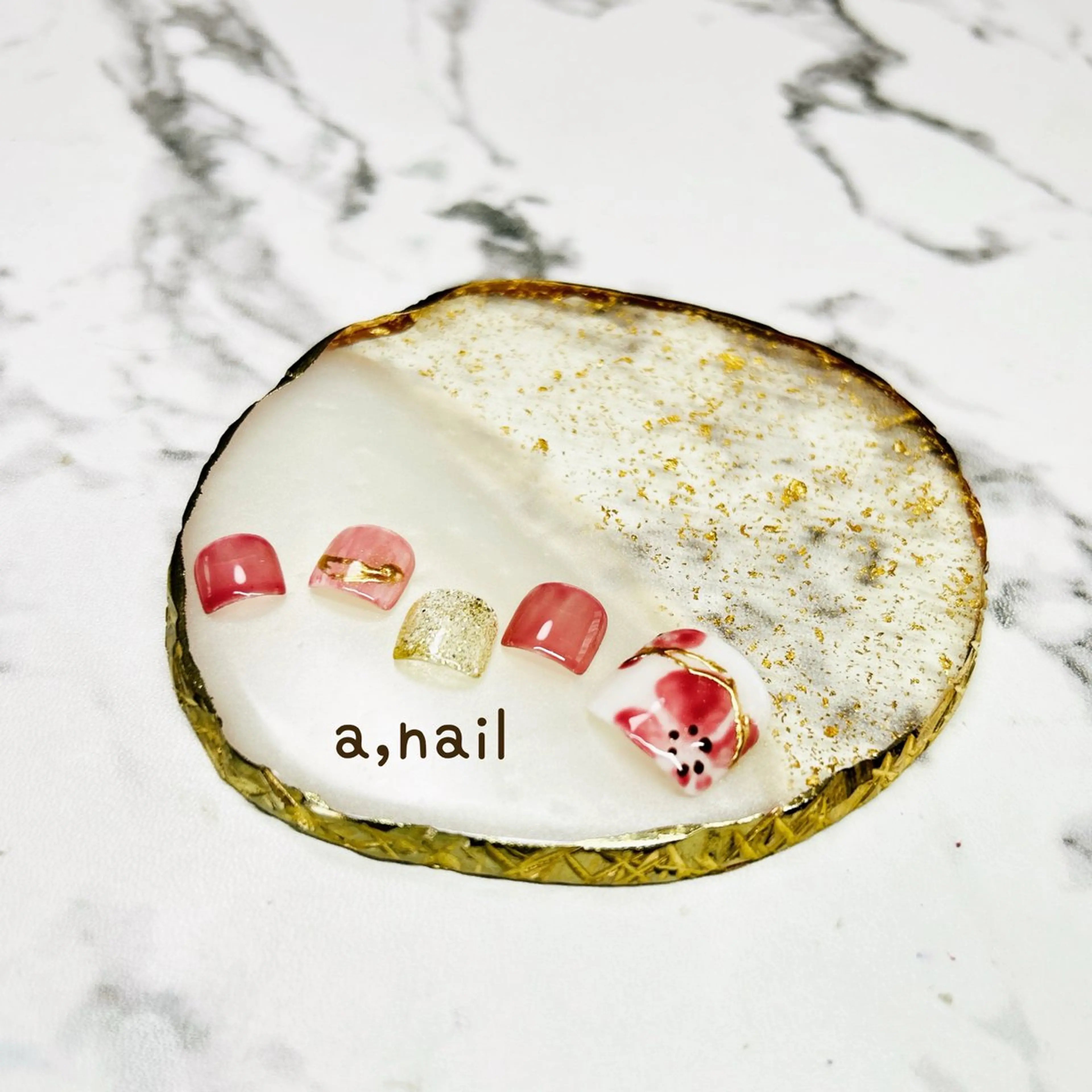 ネイル フラワーネイル フットネイル キラキラネイル ミラーネイル ニュアンスネイル フットネイル ネイルサロン エーネイルのネイルデザイン