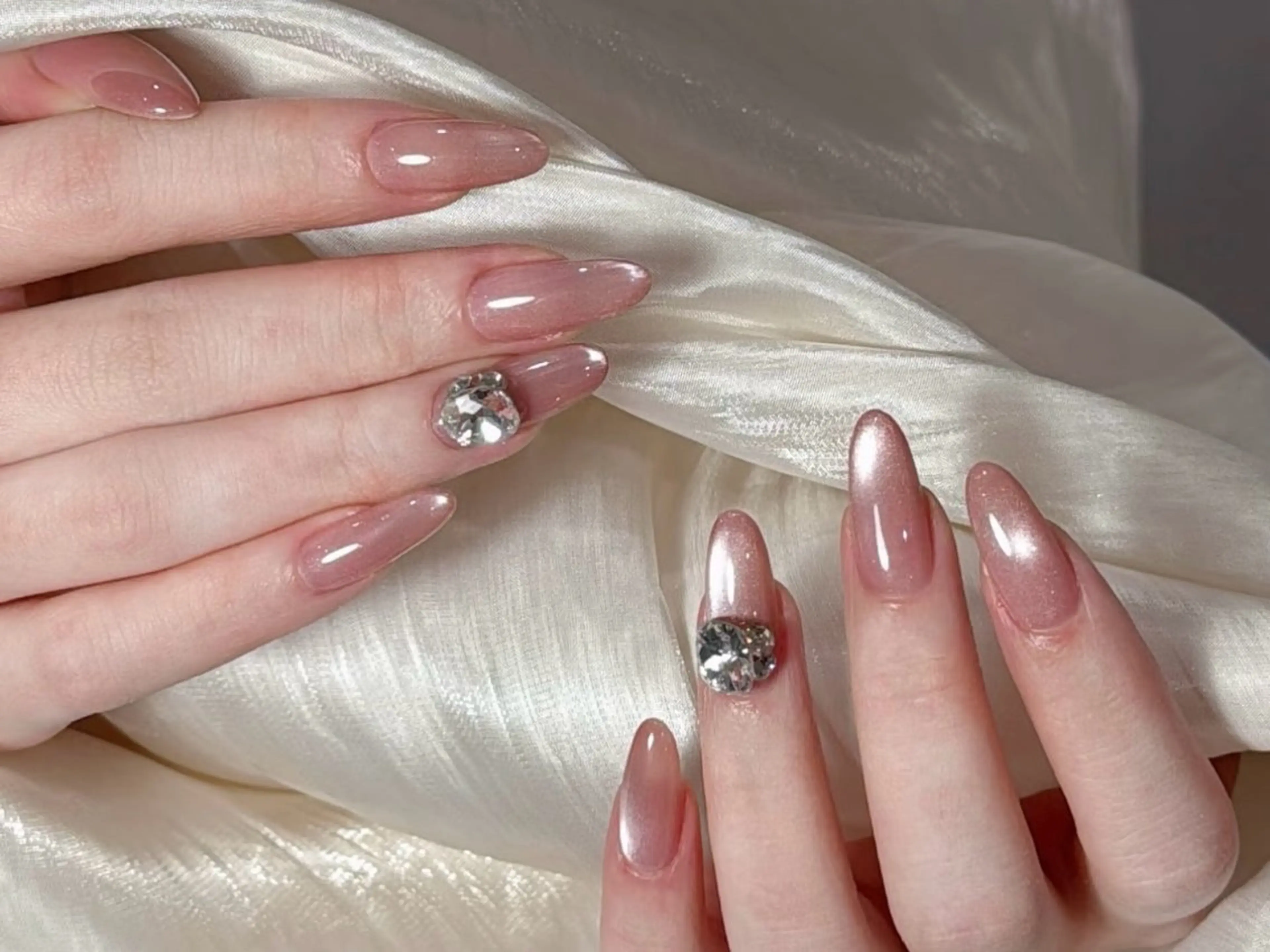 【チップスカルプ】★300色ワンカラー/マグネット+無料パーツ2個(パーツ自由選べる)¥10990 → 8990の写真