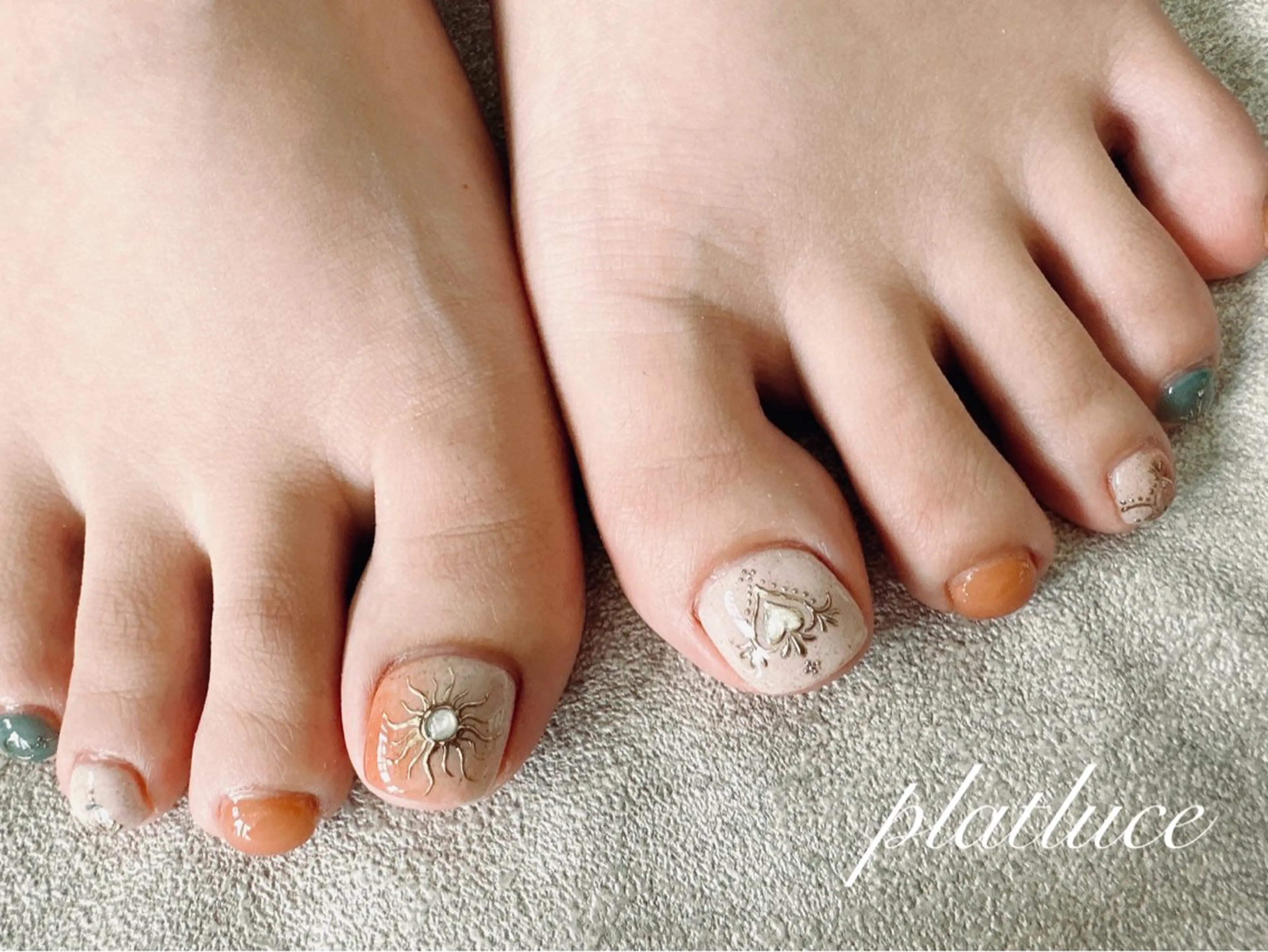 ネイル フットネイル フットネイル Platluce. ERIのネイルデザイン