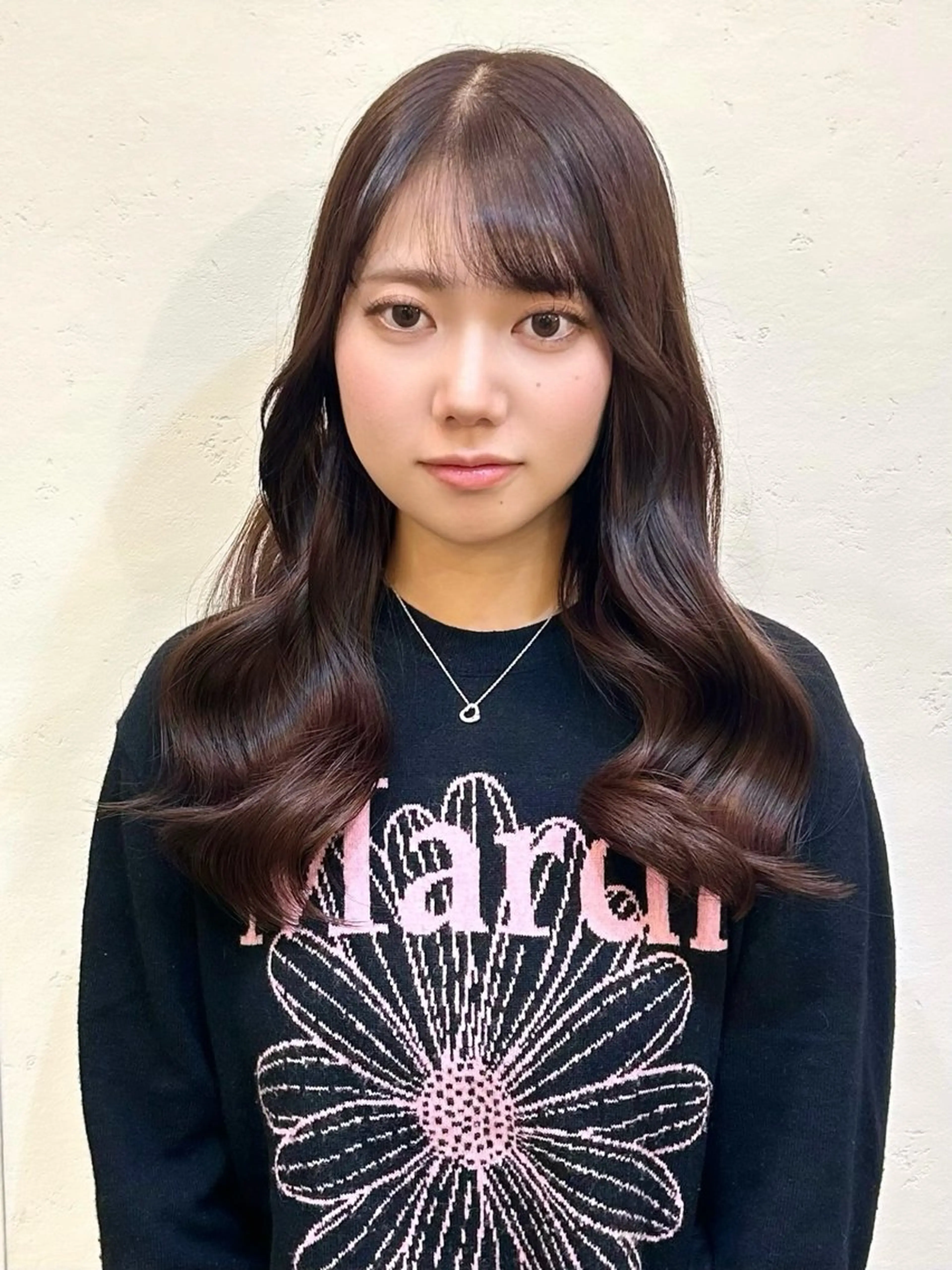 セミロング レイヤー/ラベンダー オージュア/枝元唯のヘアスタイル