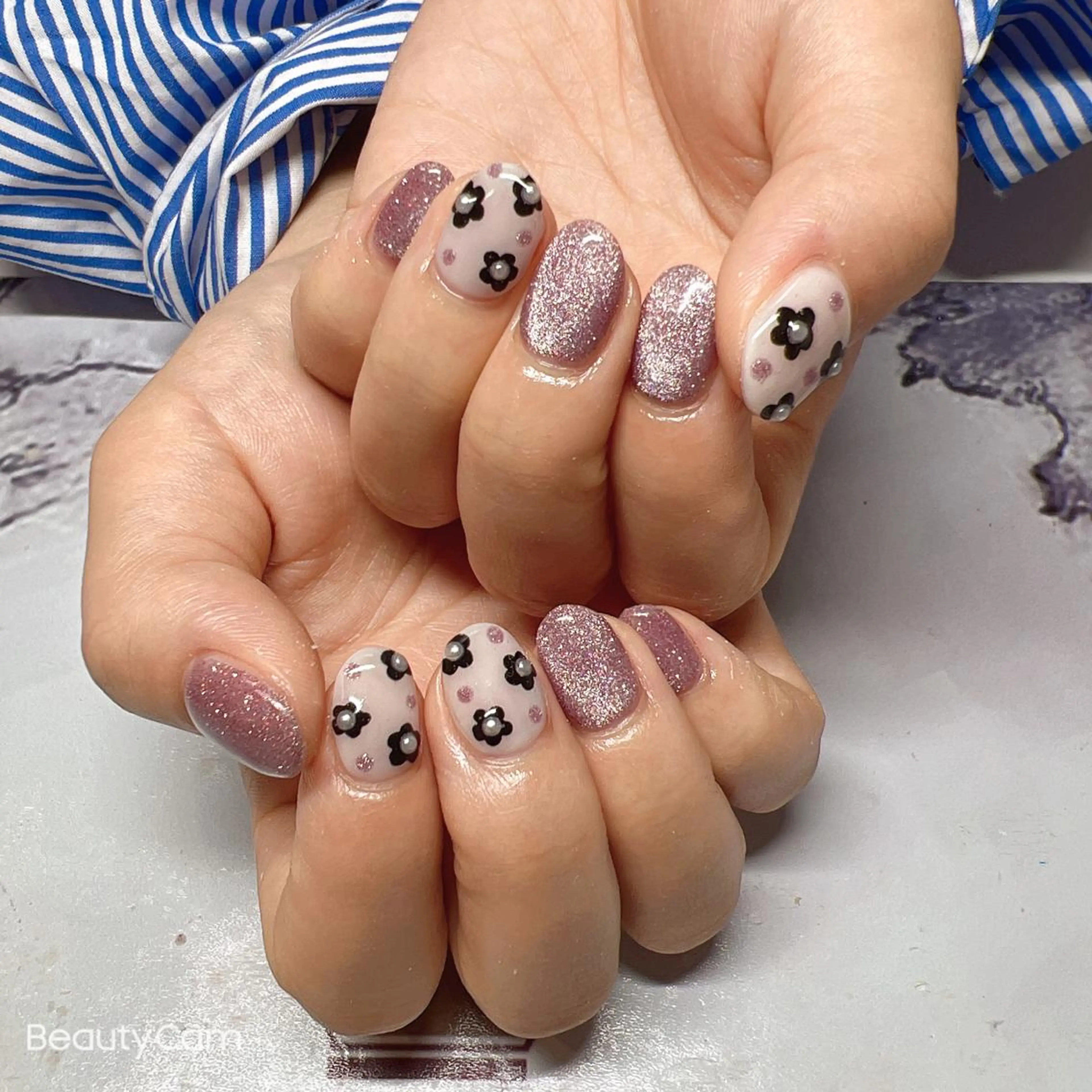 ネイル Guarendo錦糸町店所属・ガレンドウ 白澤 愛子のネイルデザイン