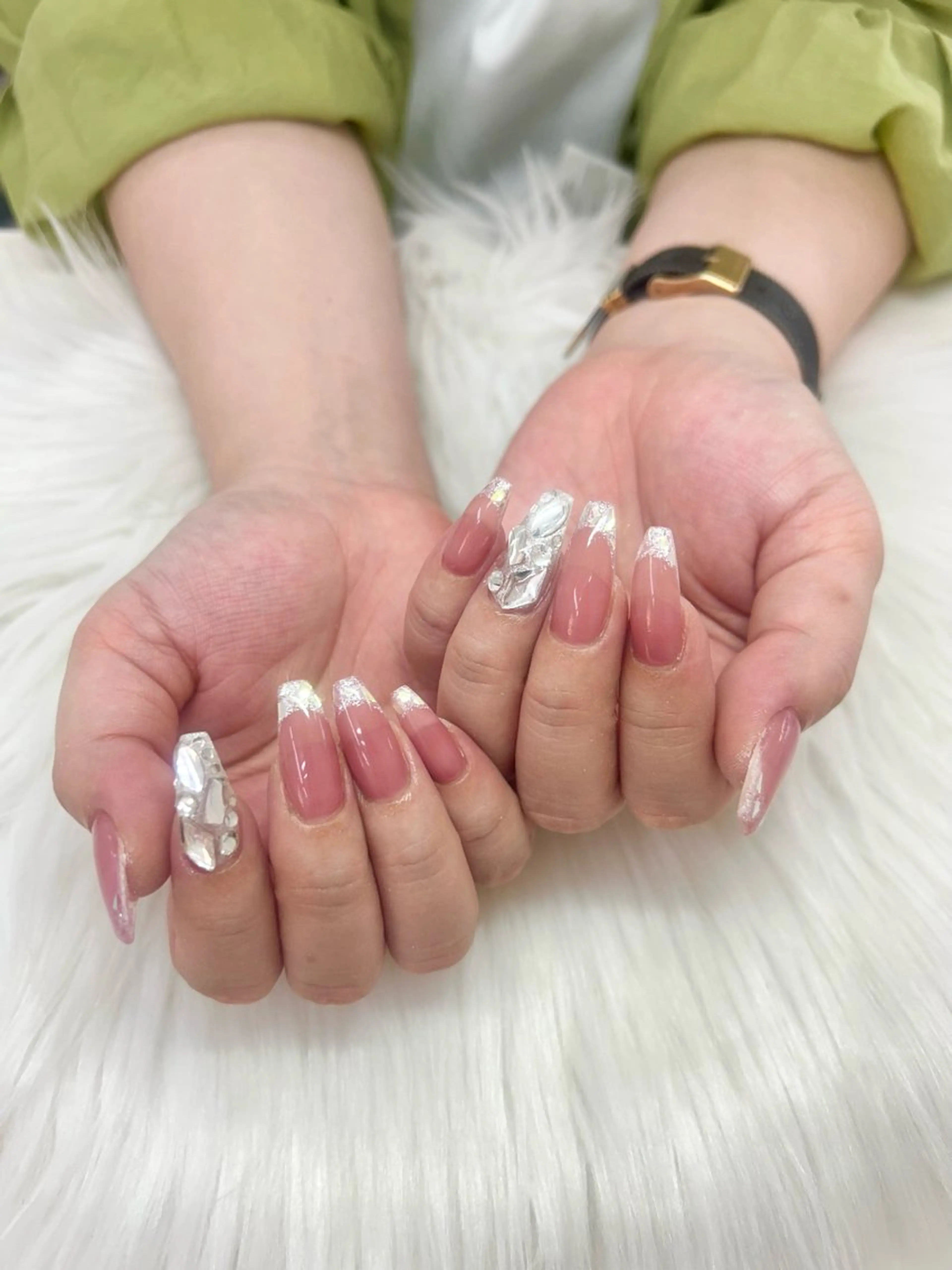 ネイル total salon Bell所属・Totalsalon Bell【嶌田彩華】のネイルデザイン