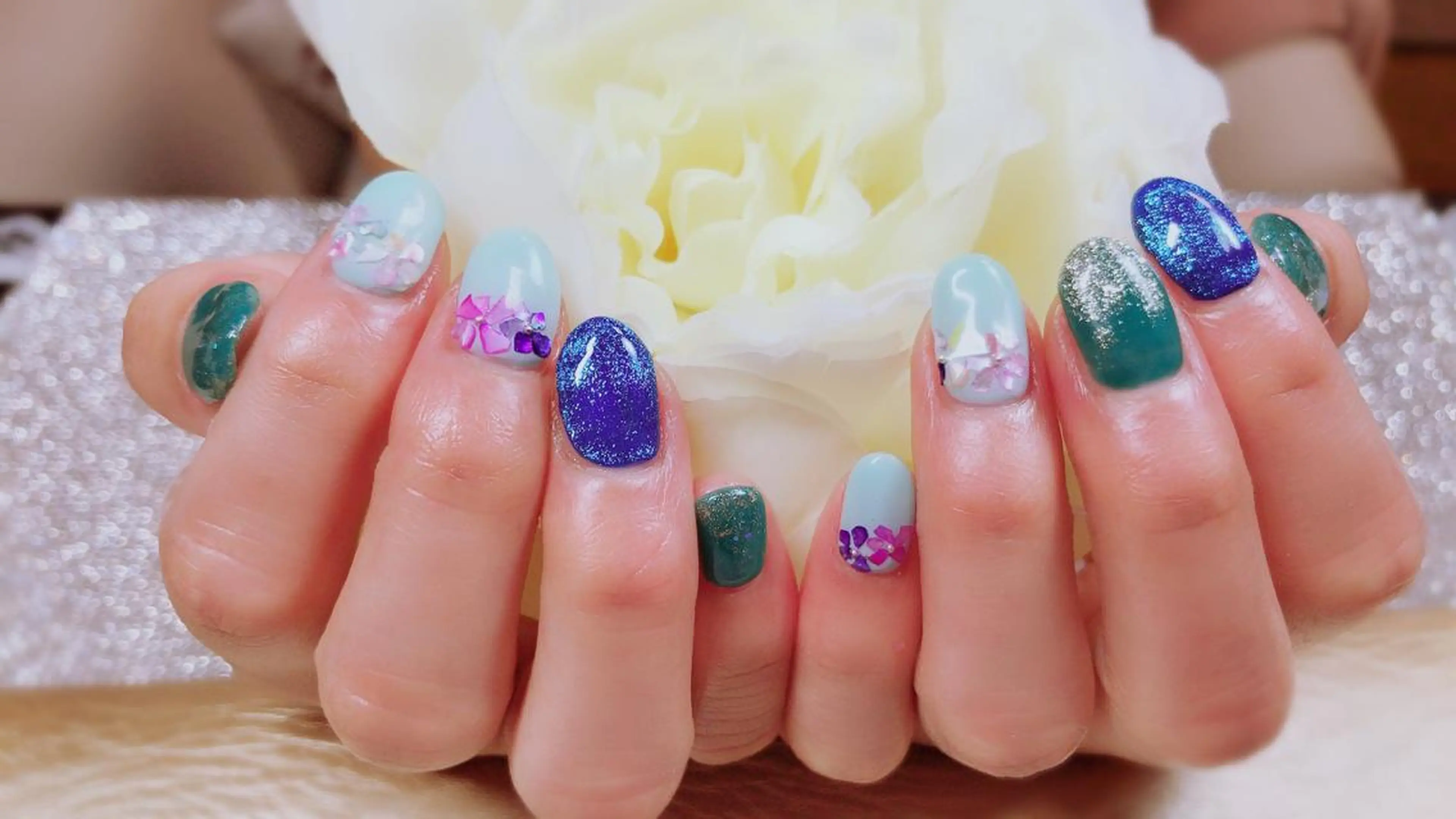 ネイル 佐藤 澄江のネイルデザイン