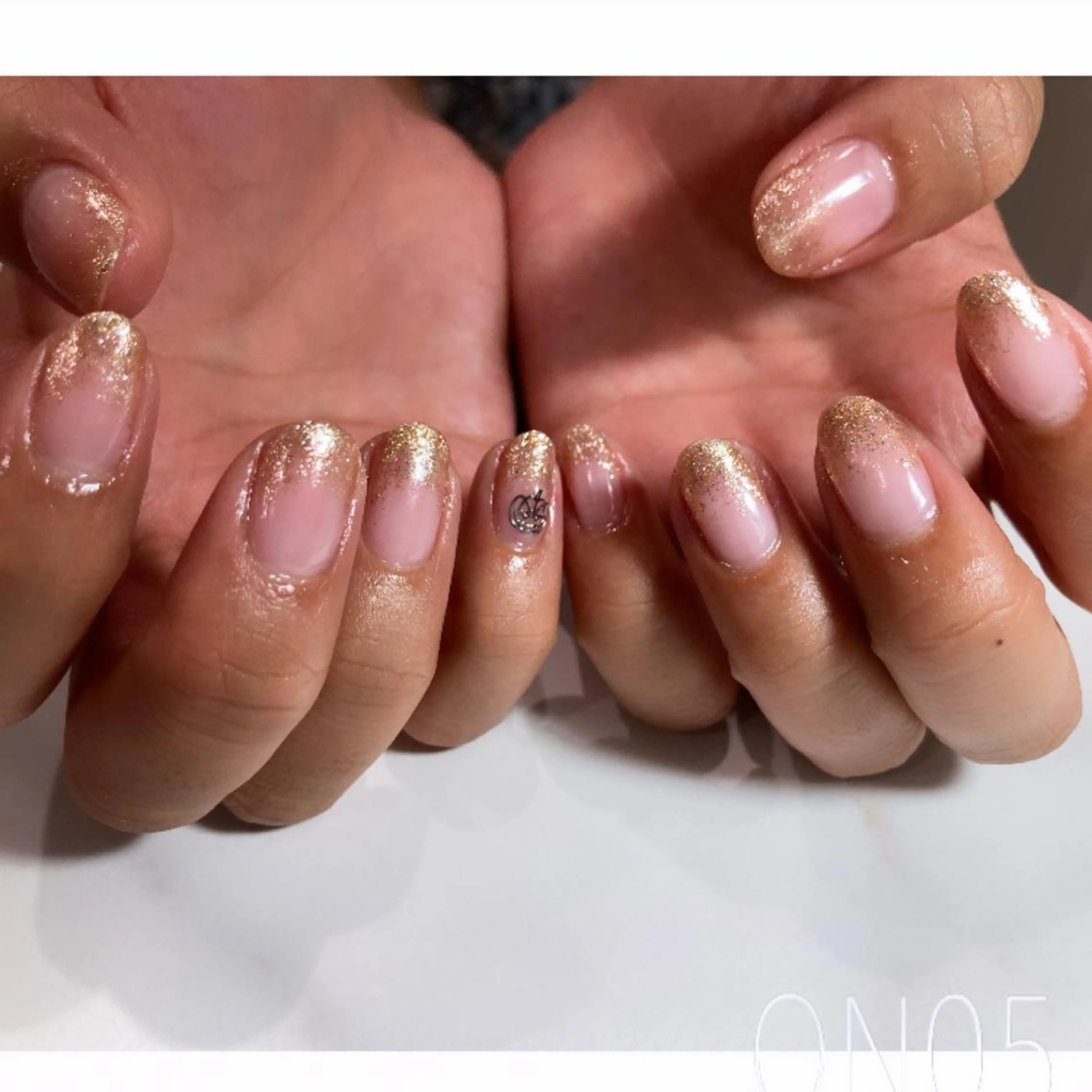 ネイル 園 寛子 （ネイリスト）のネイルデザイン