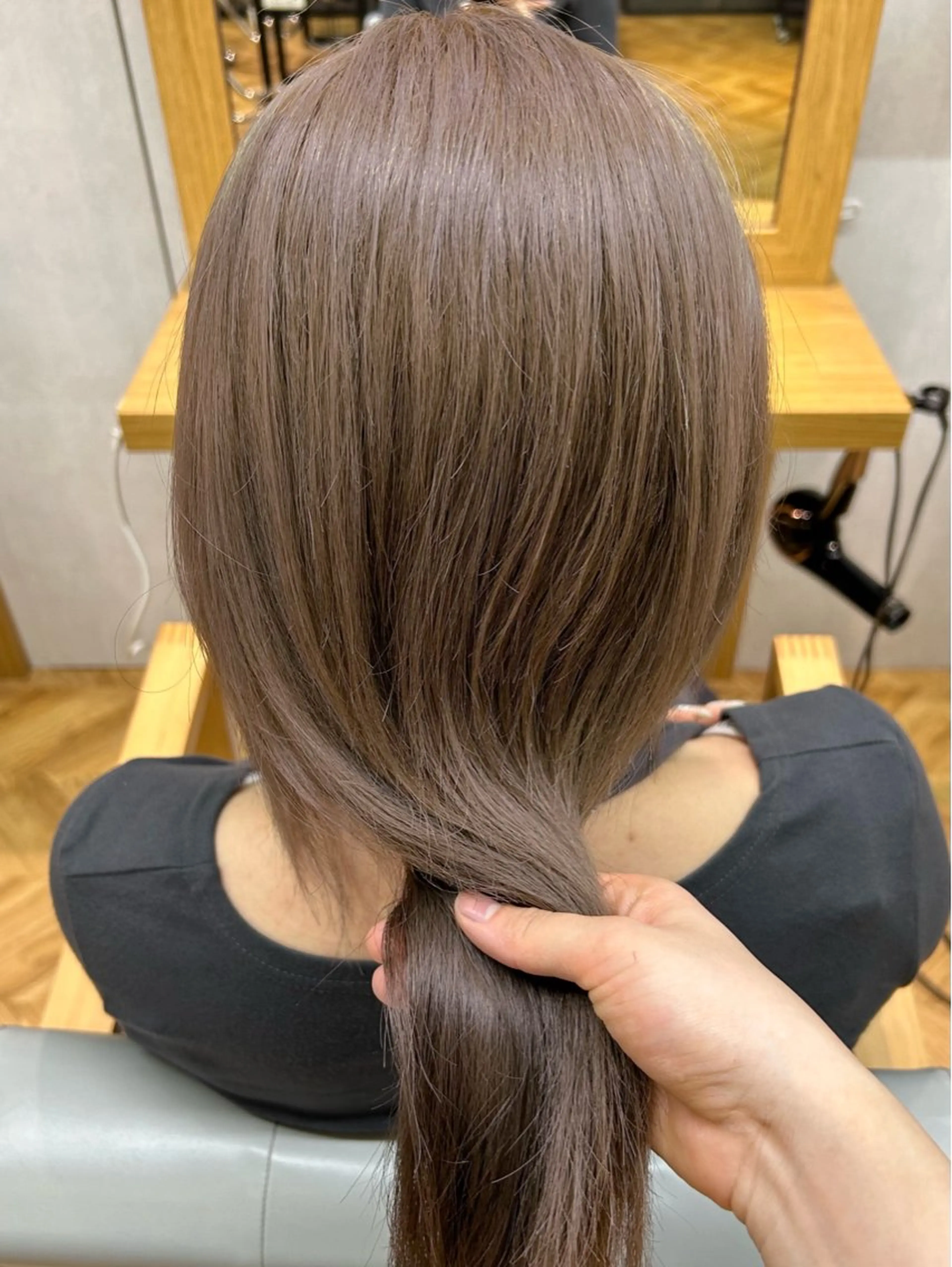 セミロング カラー ベージュカラー ハイトーンカラー ピンクカラー 透明感/ダブルカラー /kazui🐈のヘアスタイル