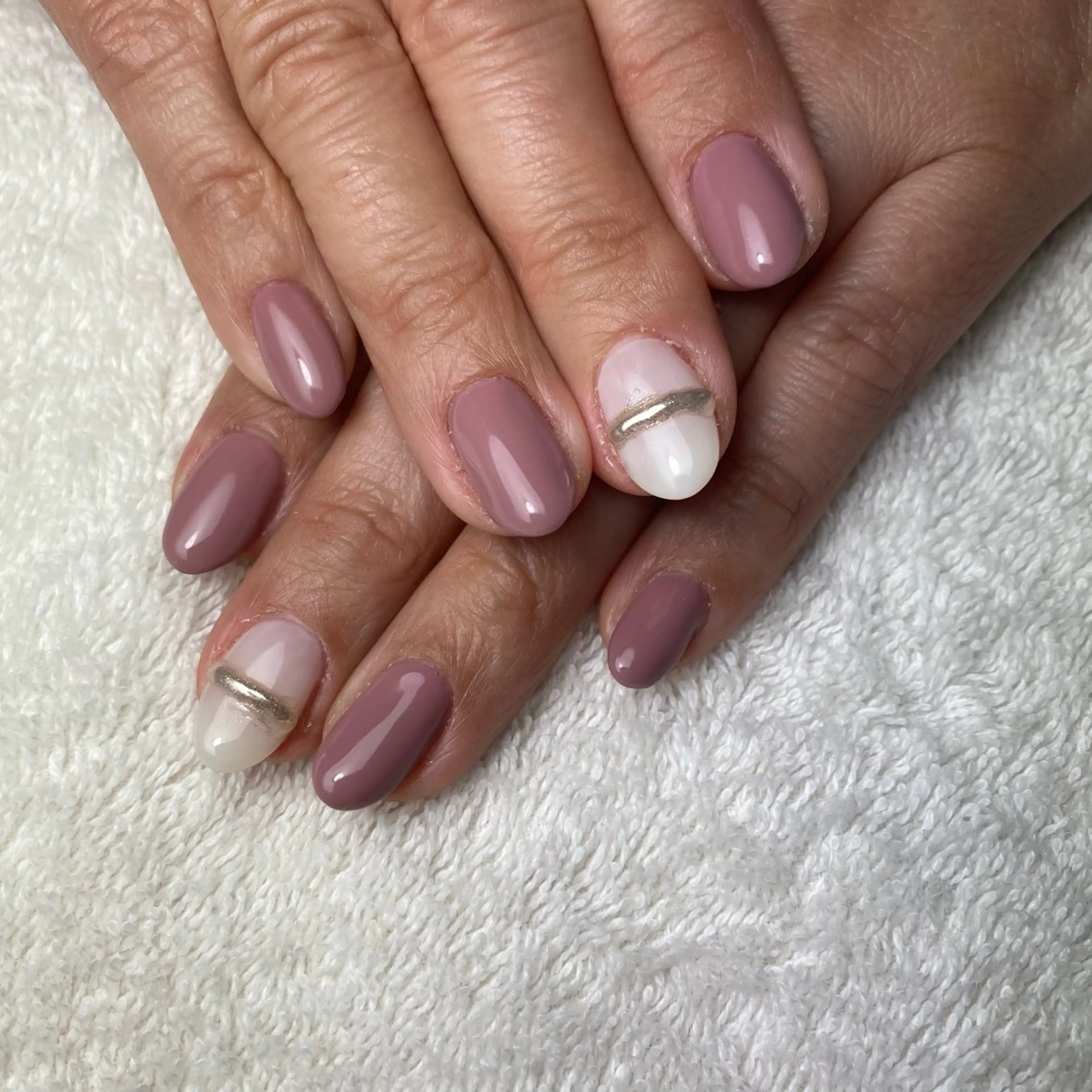 ネイル ミラーネイル COCO+所属・COCO +のエステ・リラクイメージ