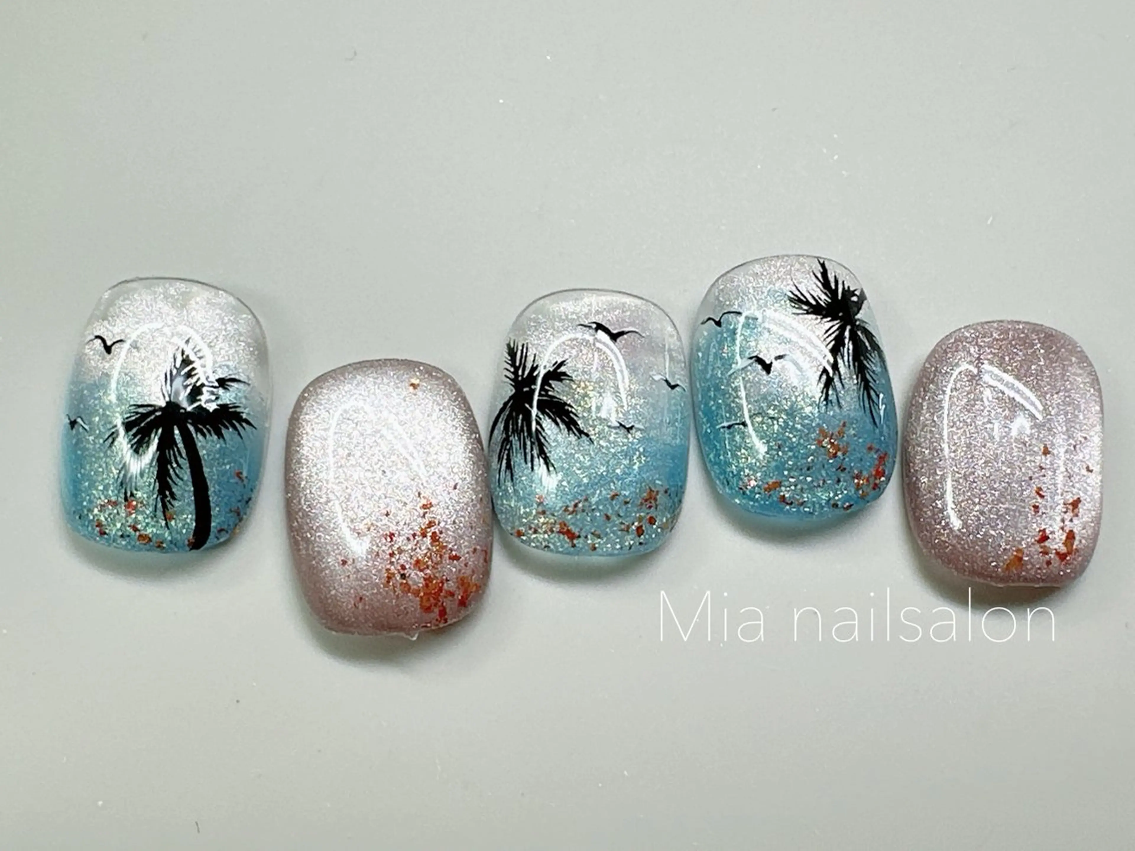 ネイル ハンドネイル Mia 自宅ネイルサロンのネイルデザイン