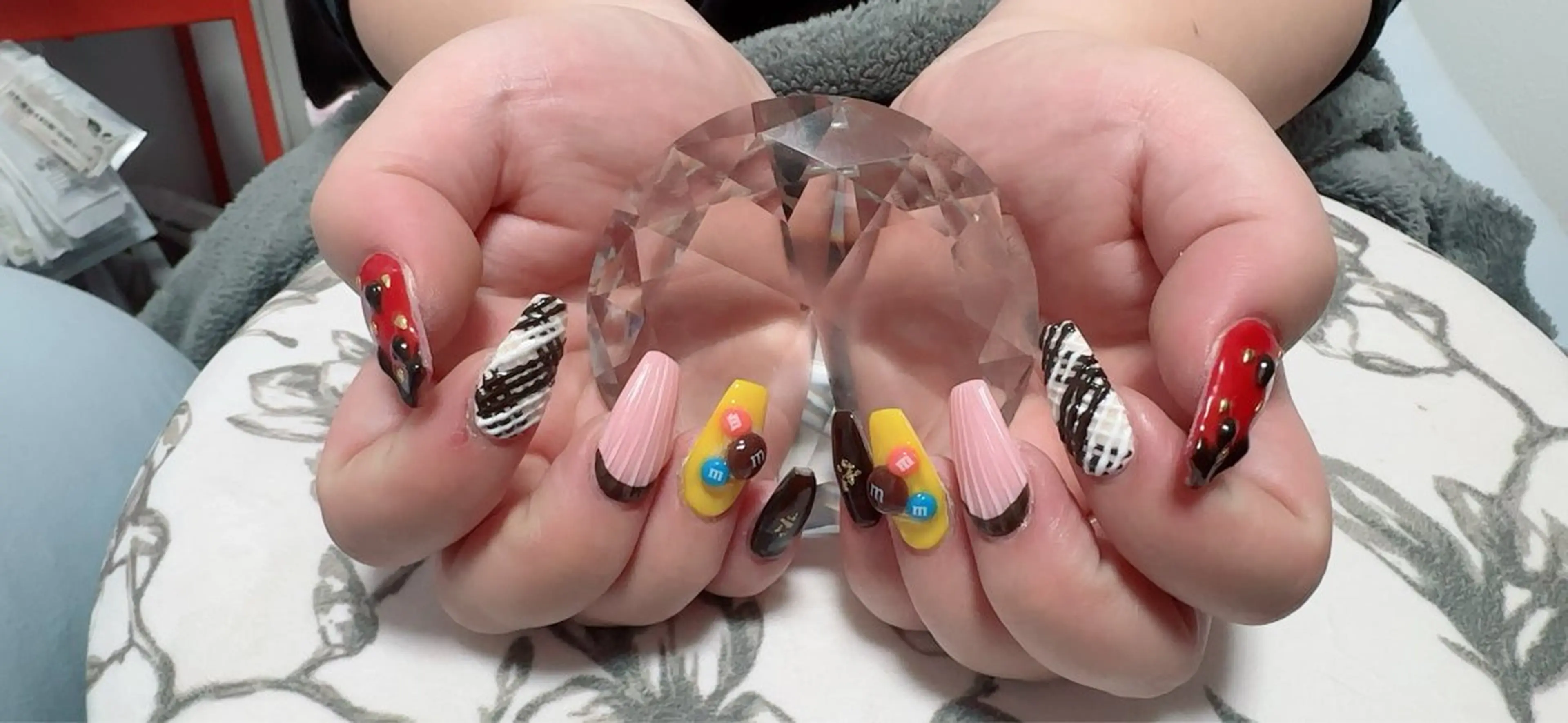 ネイル アートネイル ハンドネイル Toujours 代表柳生理恵のネイルデザイン