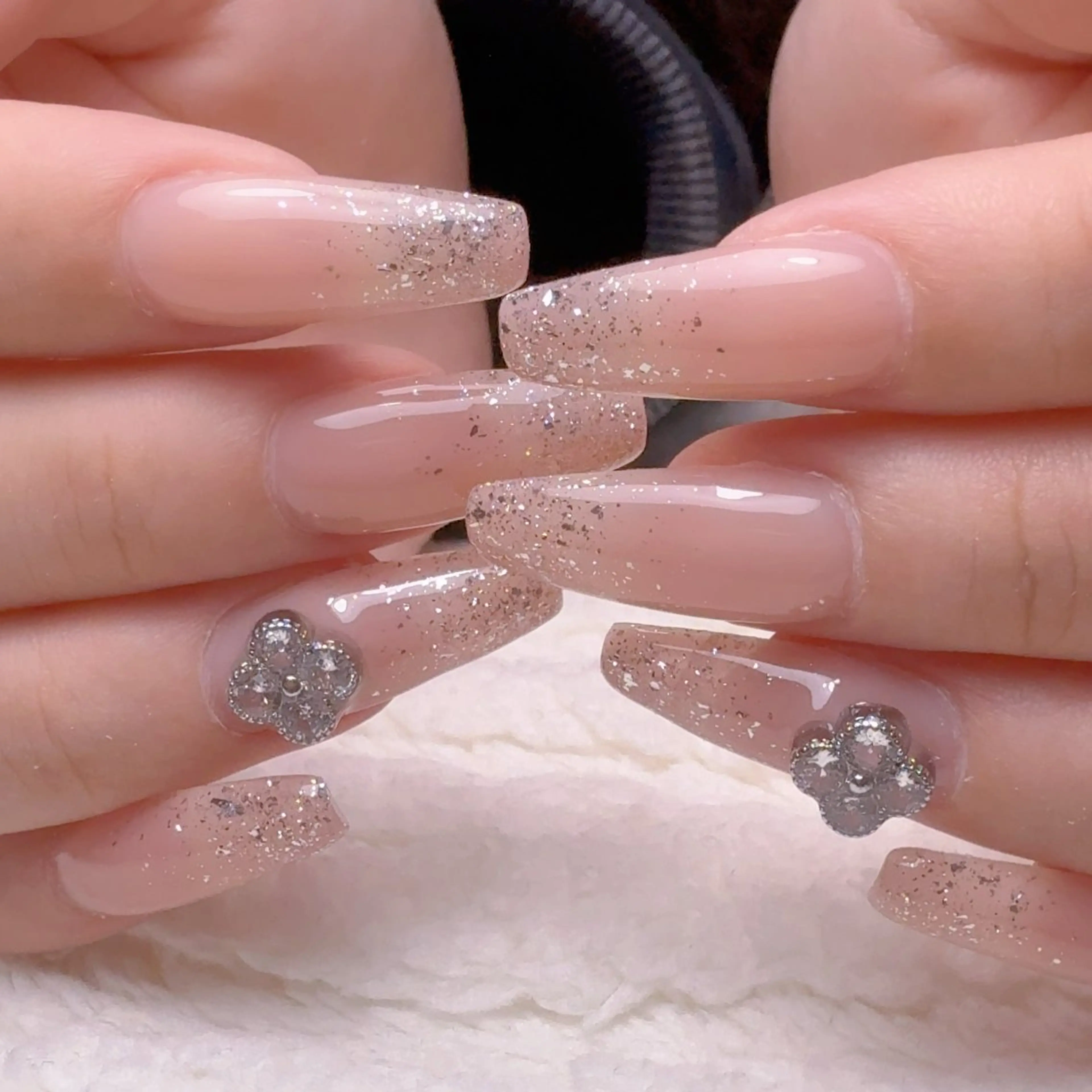 ネイル ワンカラーネイル ハンドネイル cat‘s nail🐈‍⬛のネイルデザイン