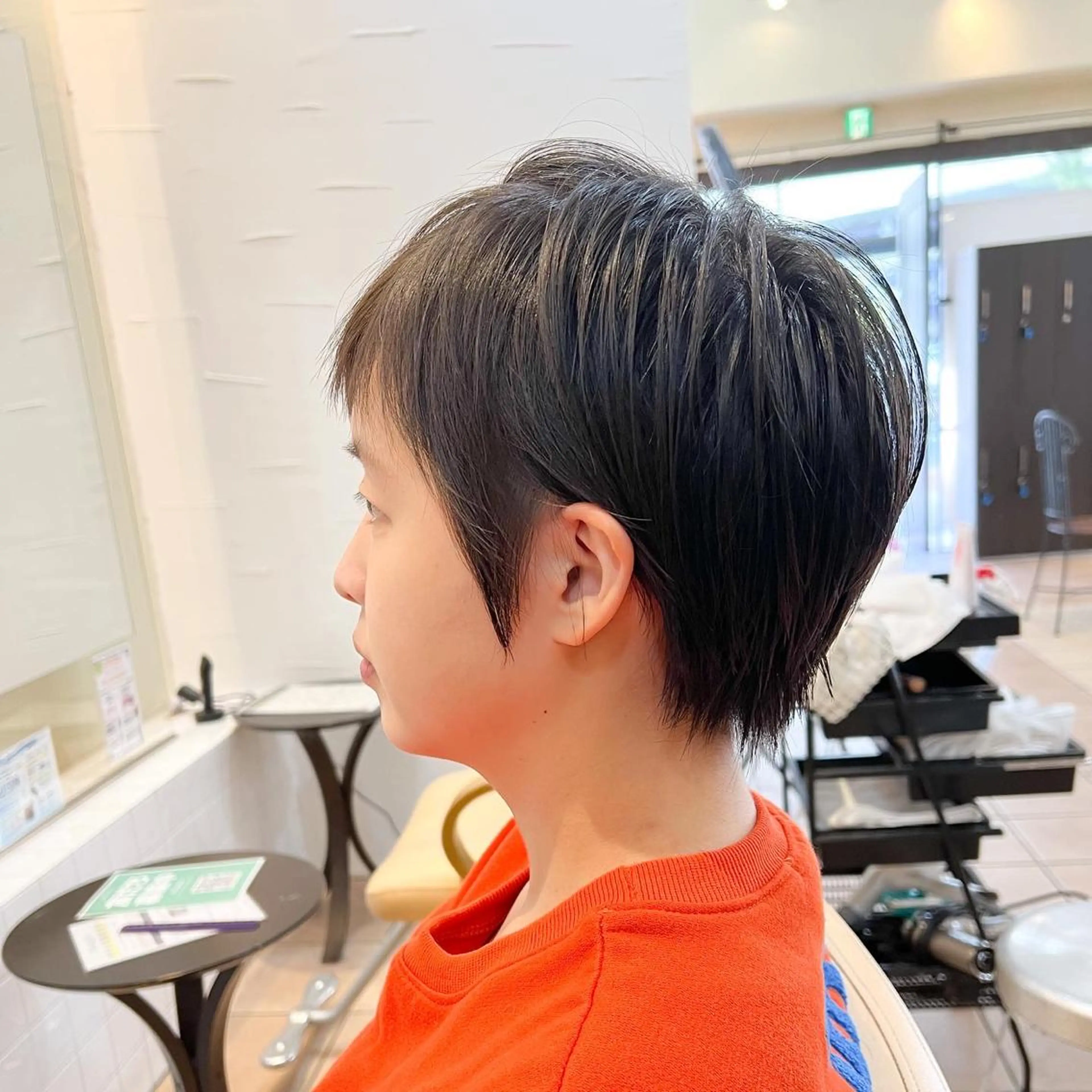 ショート 地毛風ストレート ⚡️下ノ村柊斗⚡️のヘアスタイル