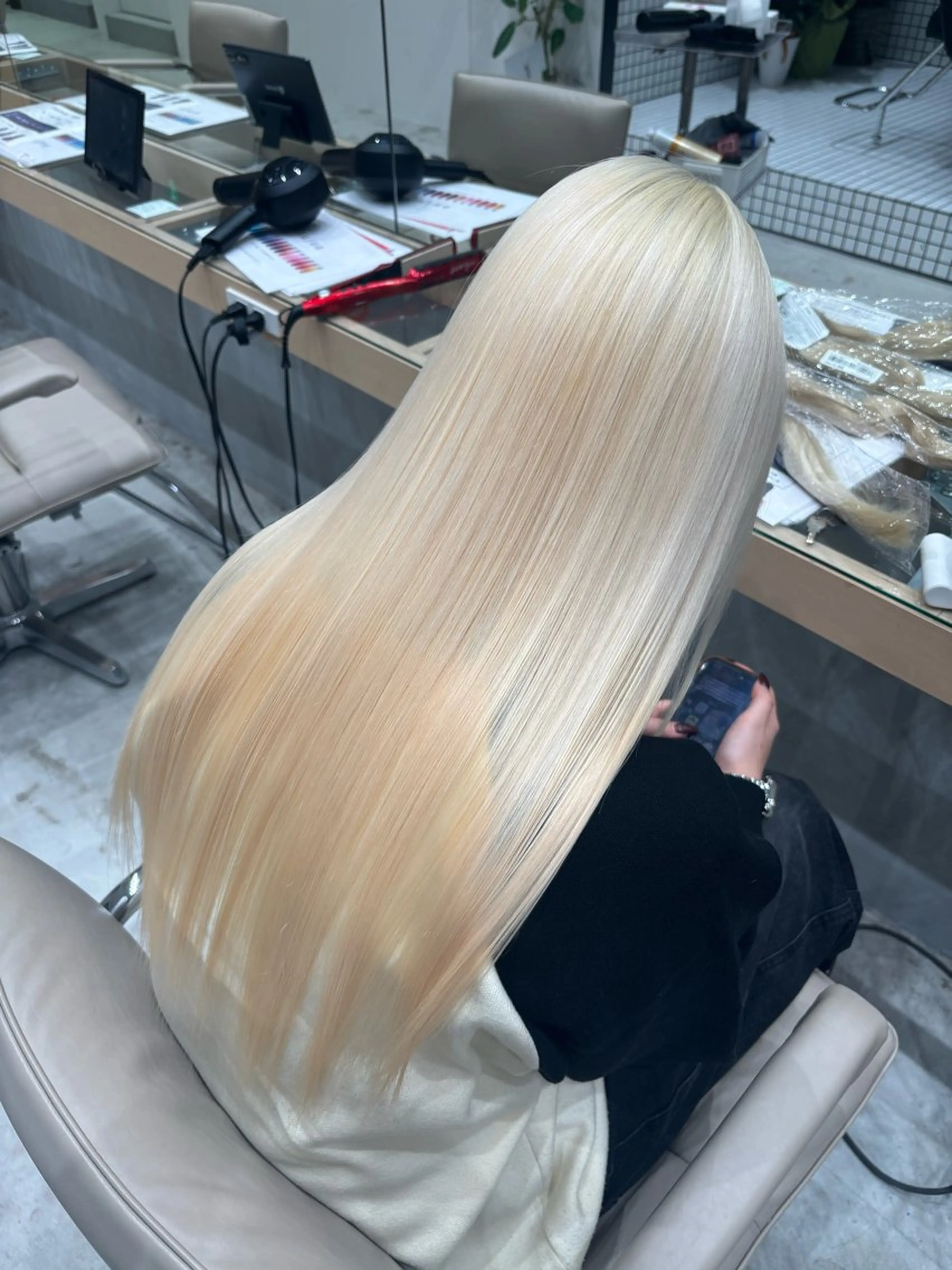 ロング ヘアカラー トリートメント 吉澤 愛心のヘアスタイル