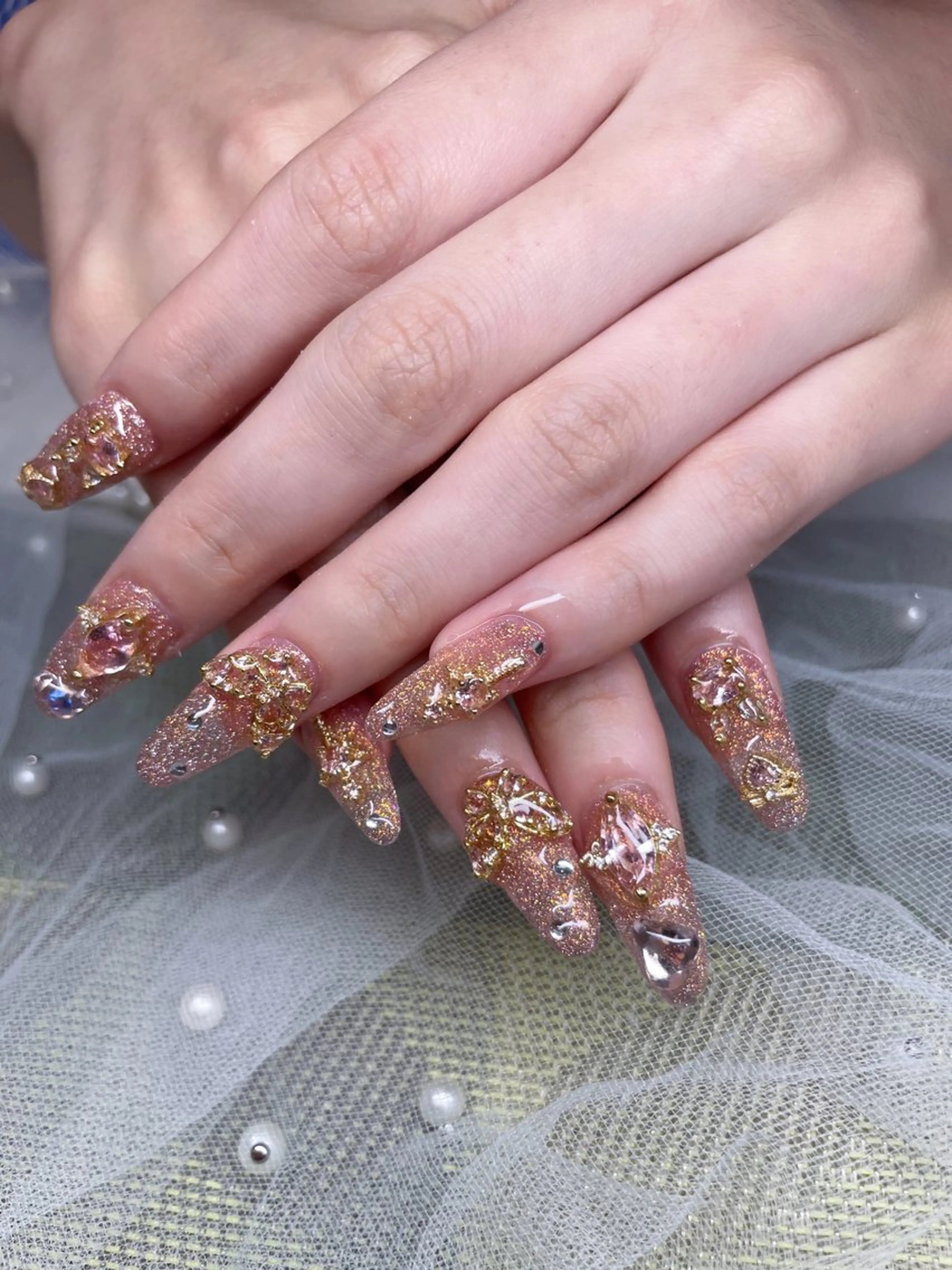 ネイル ハンドネイル フットネイル ハンドケア More Glam渋谷店のネイルデザイン