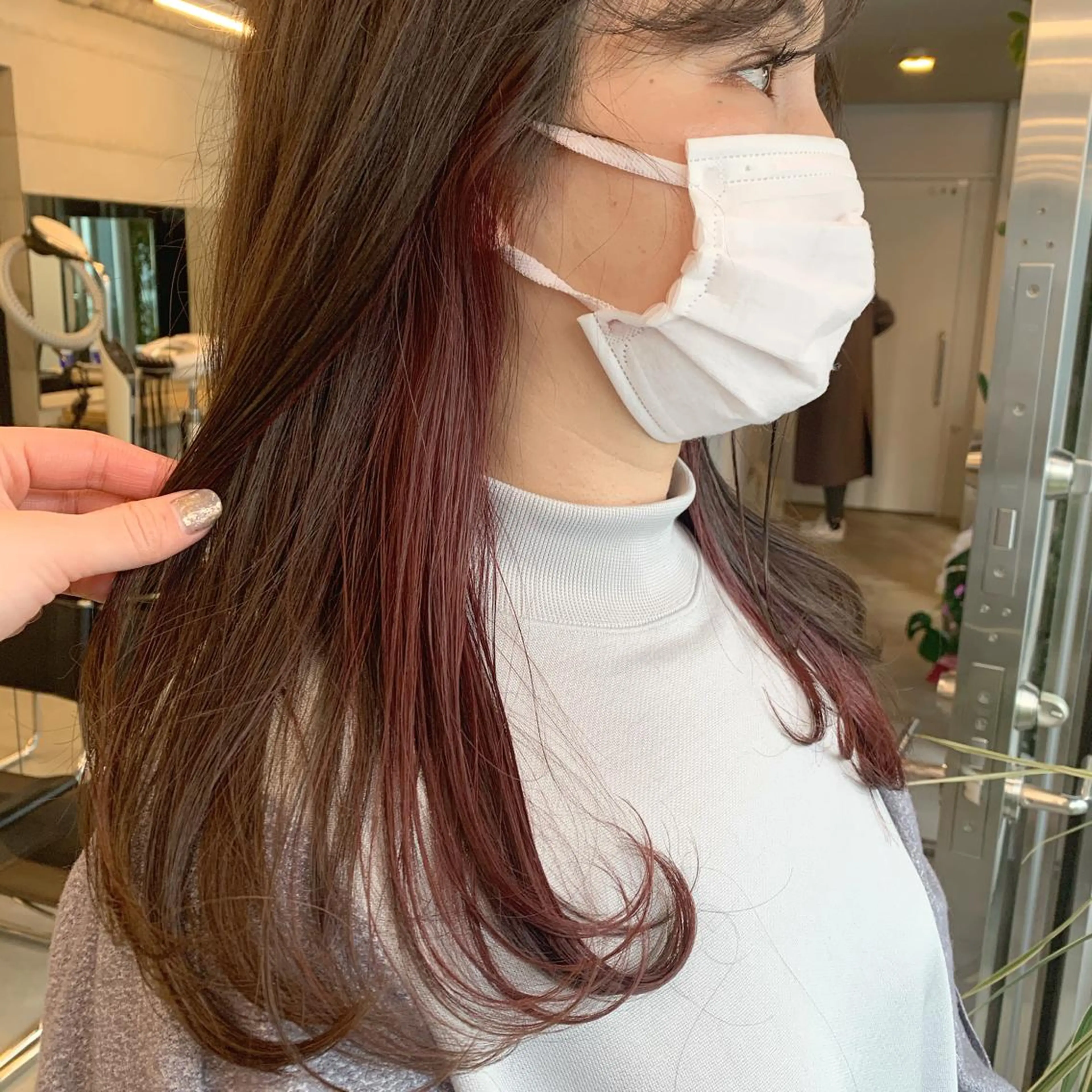 セミロング カラー 透明感/オリーブ/ グレージュ/YUKAのヘアスタイル