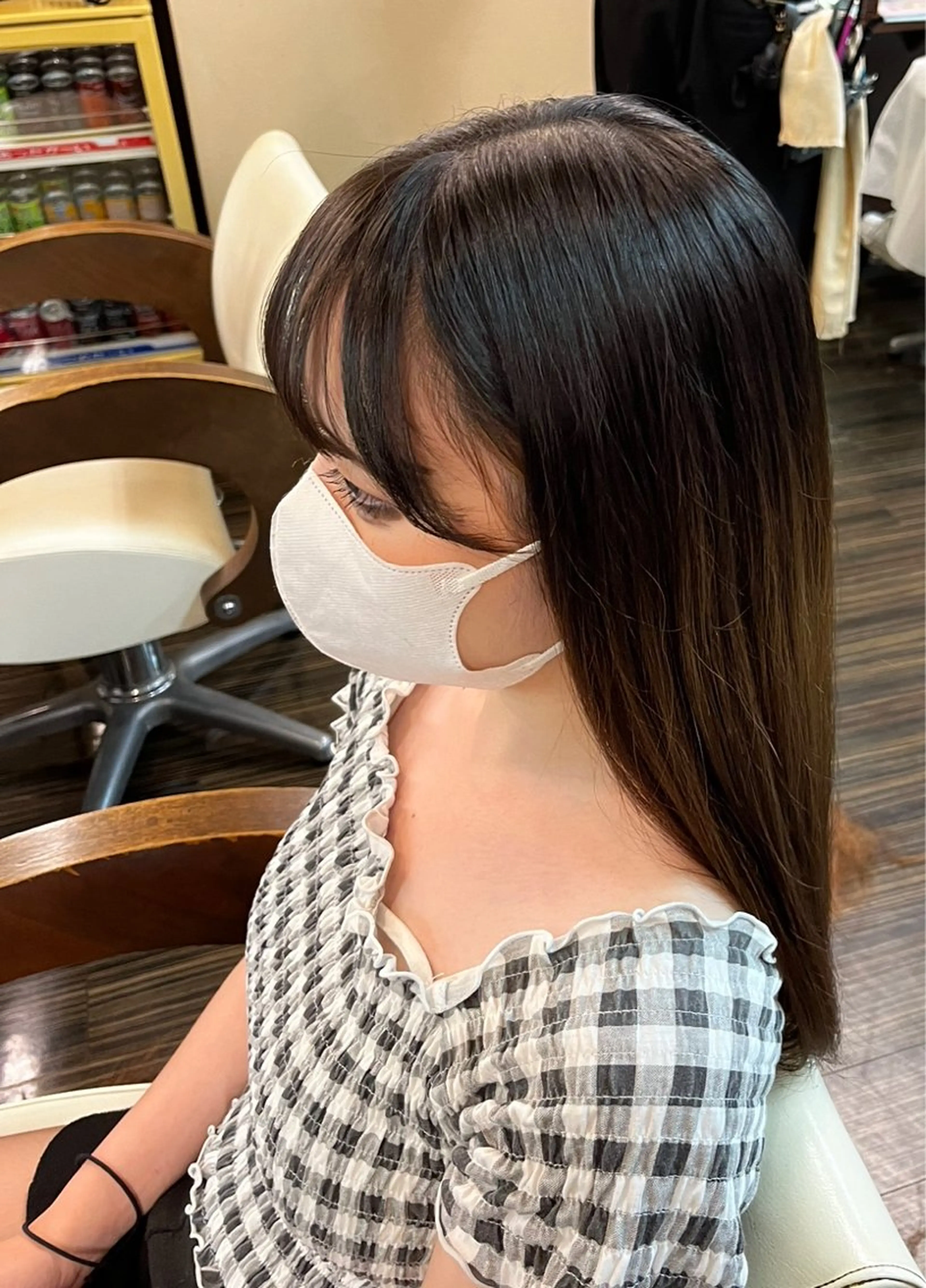 ロング 西形 梨瑚のヘアスタイル