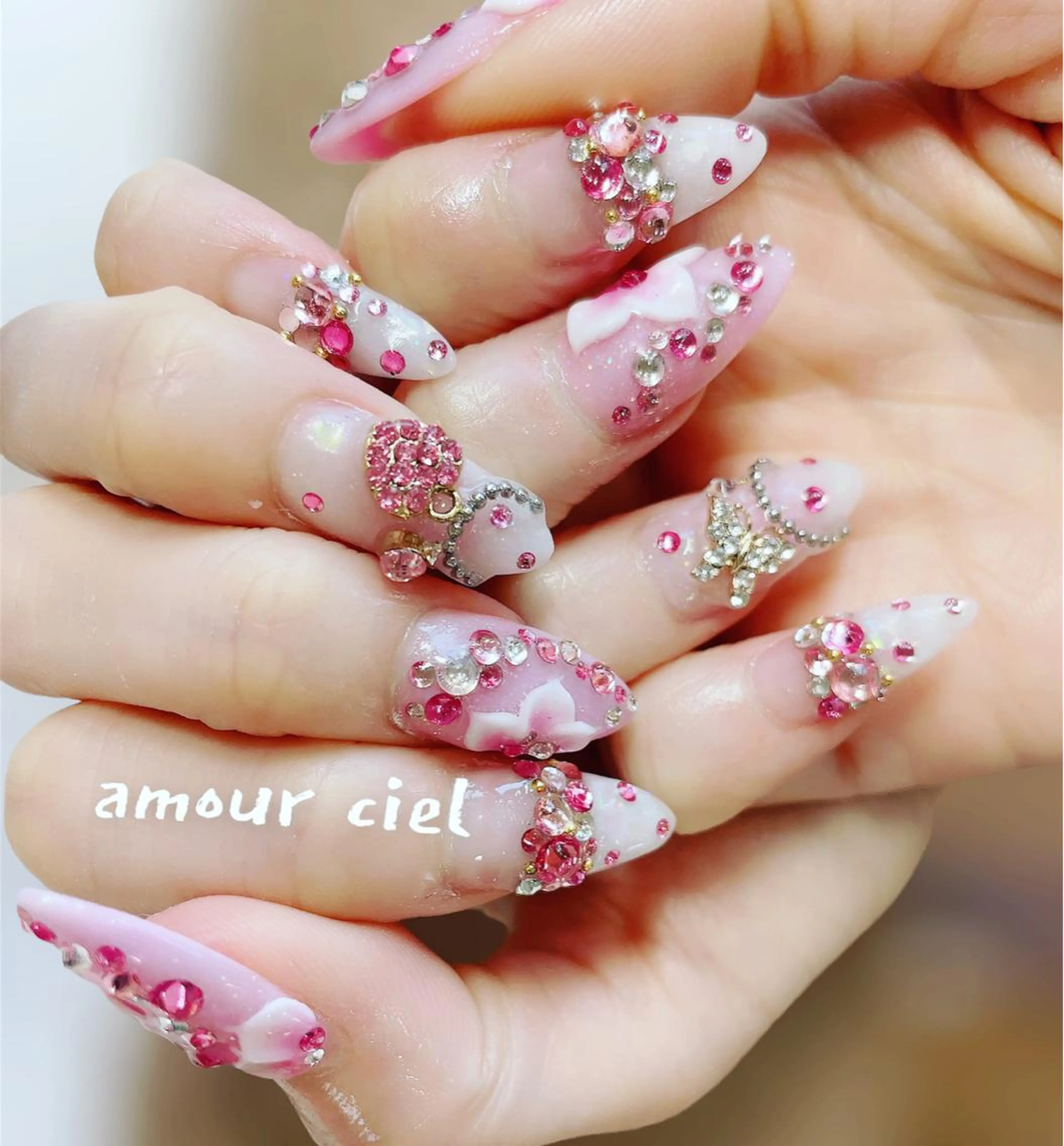 ネイル amour ciel所属・amour ciel あゆみ…☺︎のネイルデザイン