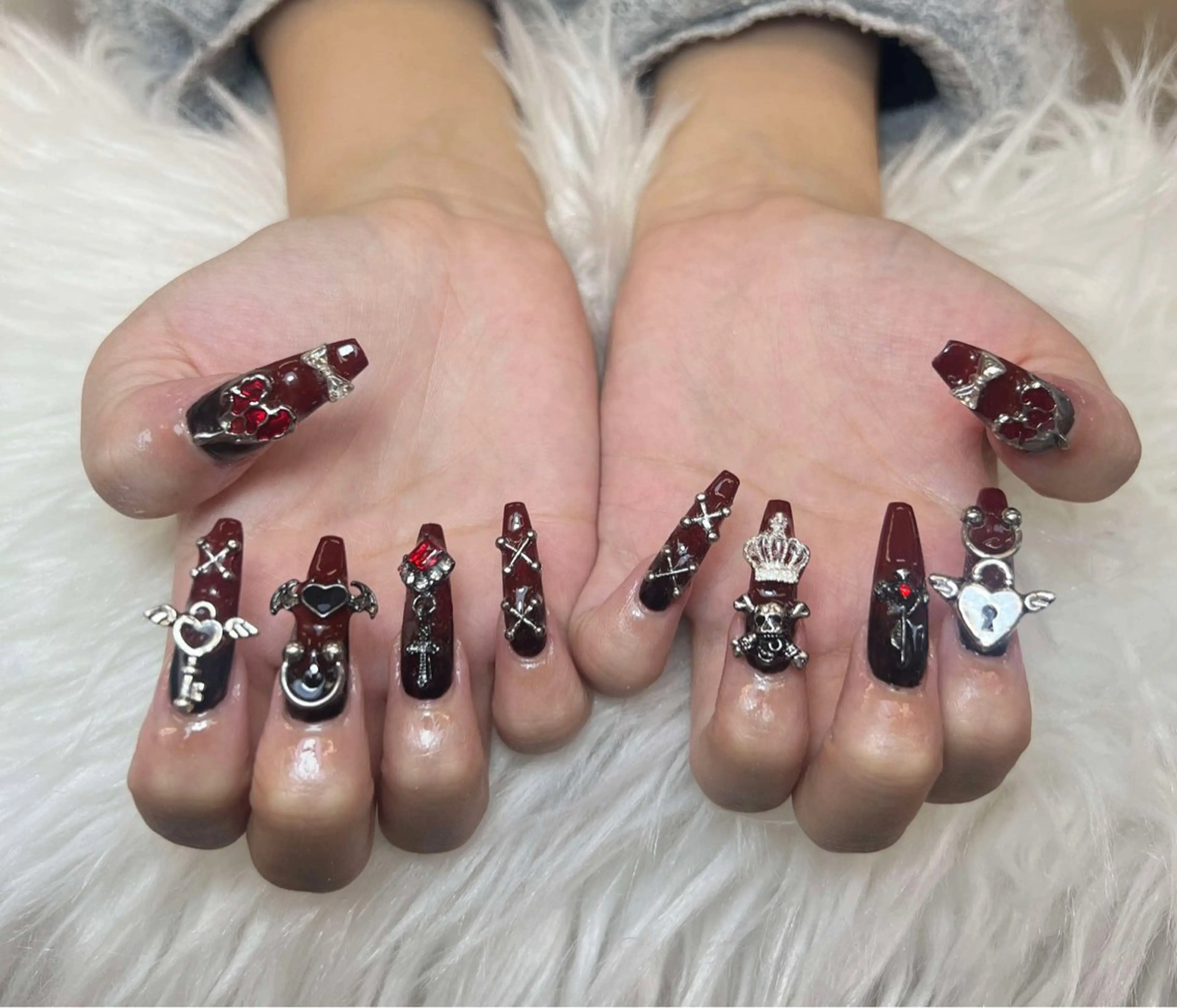 ネイル チークネイル 長さ出し フットネイル マグネットネイル 持ち込み ANH NAIL ゴテゴテ専門店💎のネイルデザイン