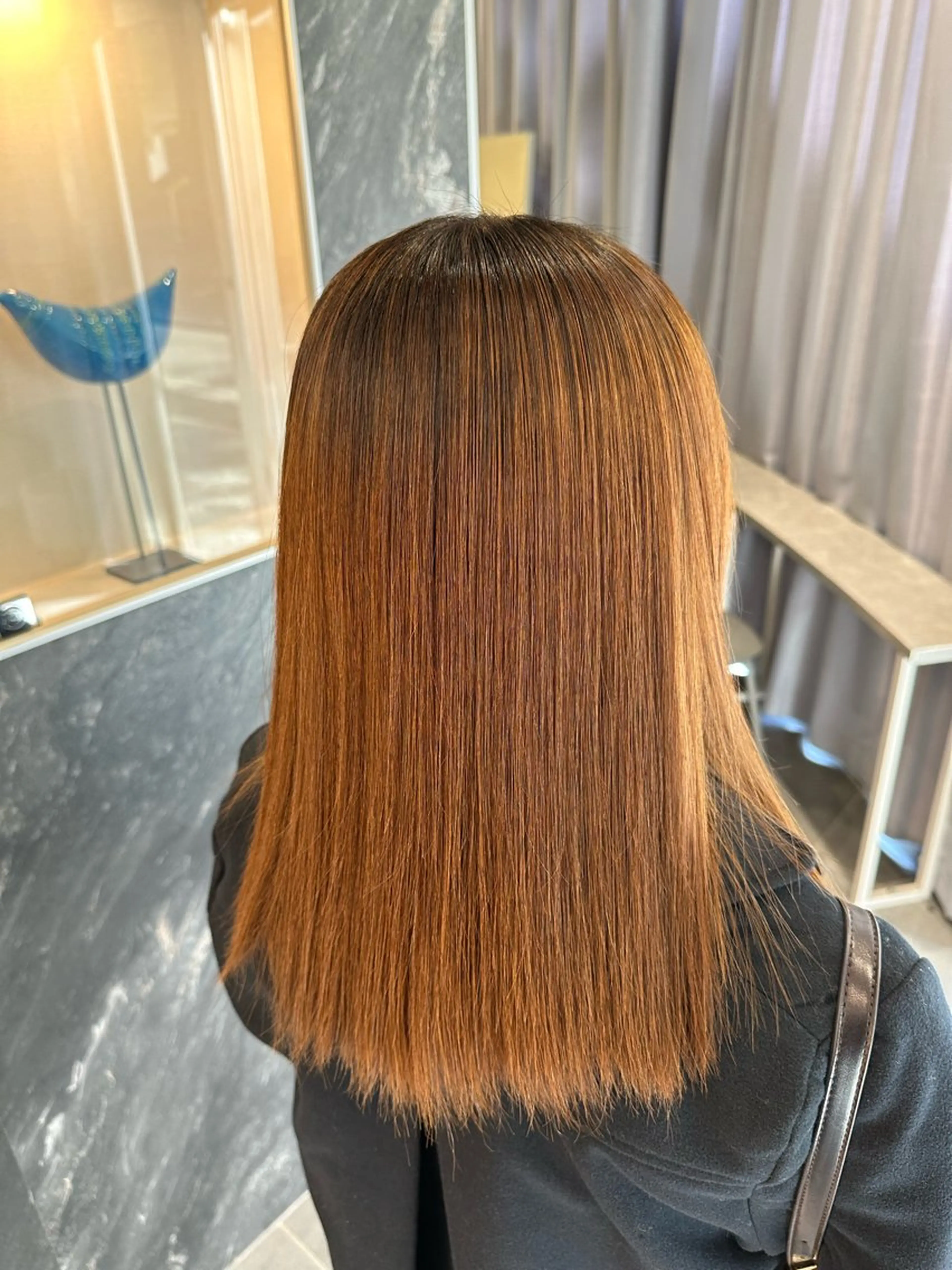 セミロング Wisteria所属・美髪特化✨ 伊織✨縮毛矯正✨のヘアスタイル