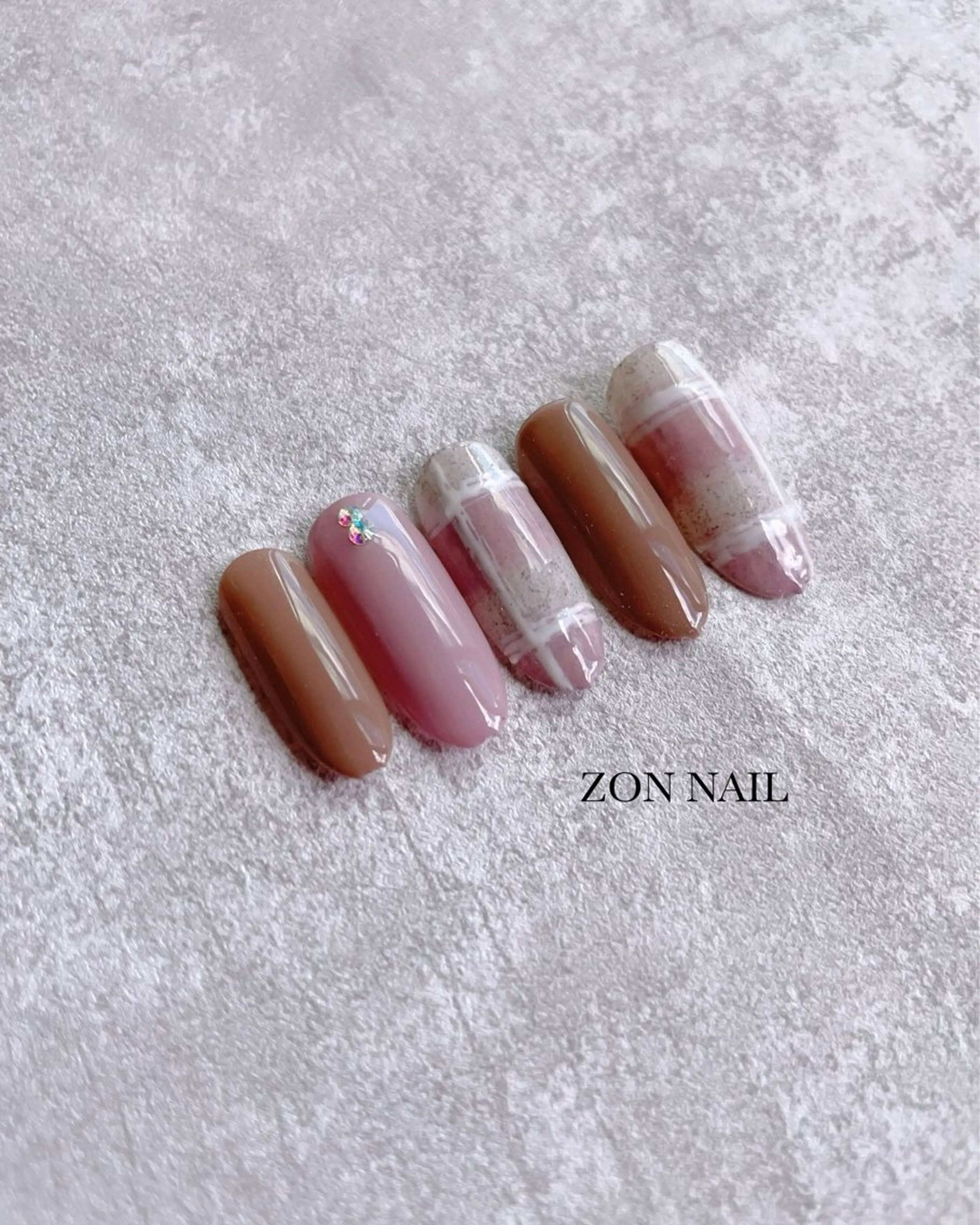ネイル ZON NAIL 鹿嶋のネイルデザイン