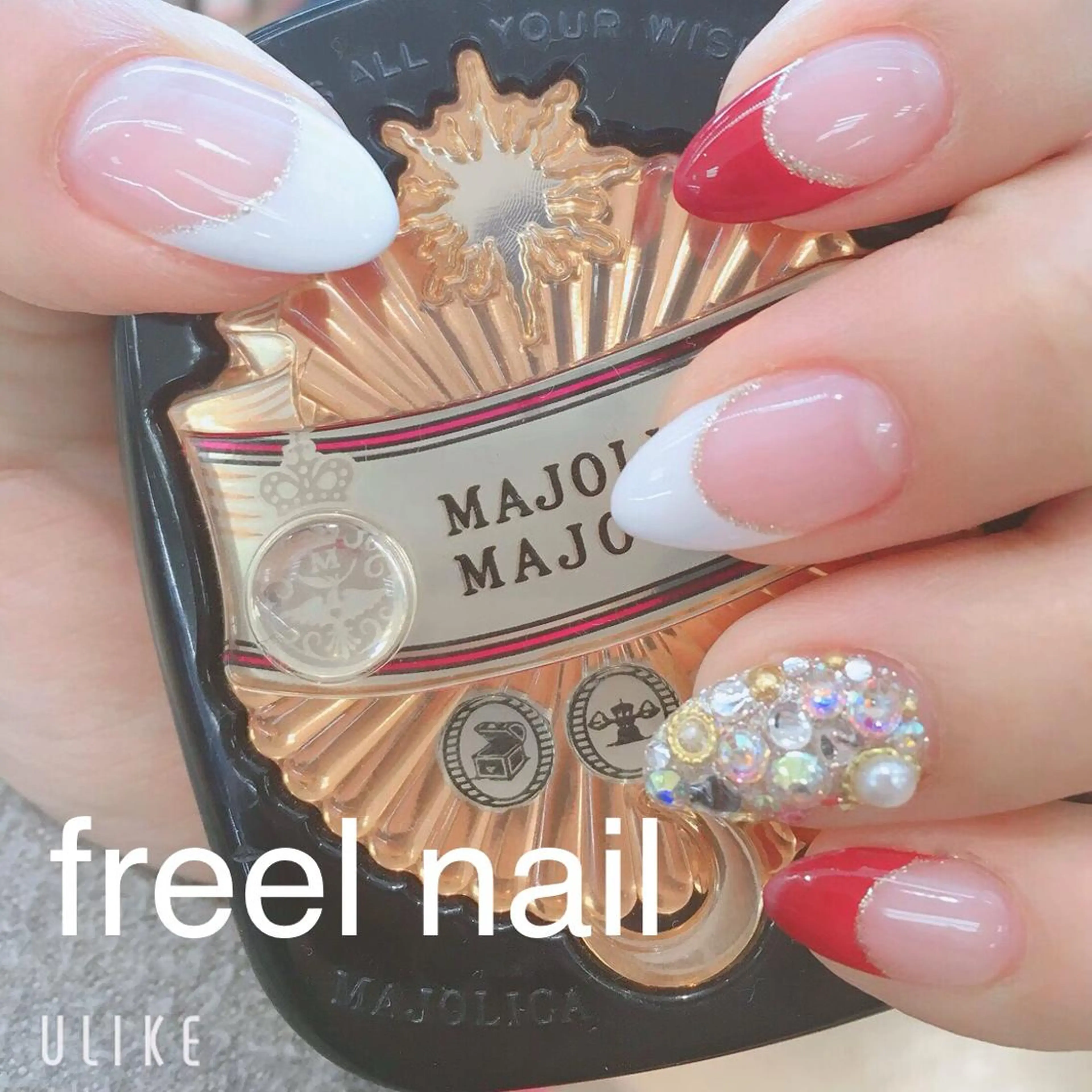 ネイル ストーンネイル ハンドネイル freel Beautyのネイルデザイン