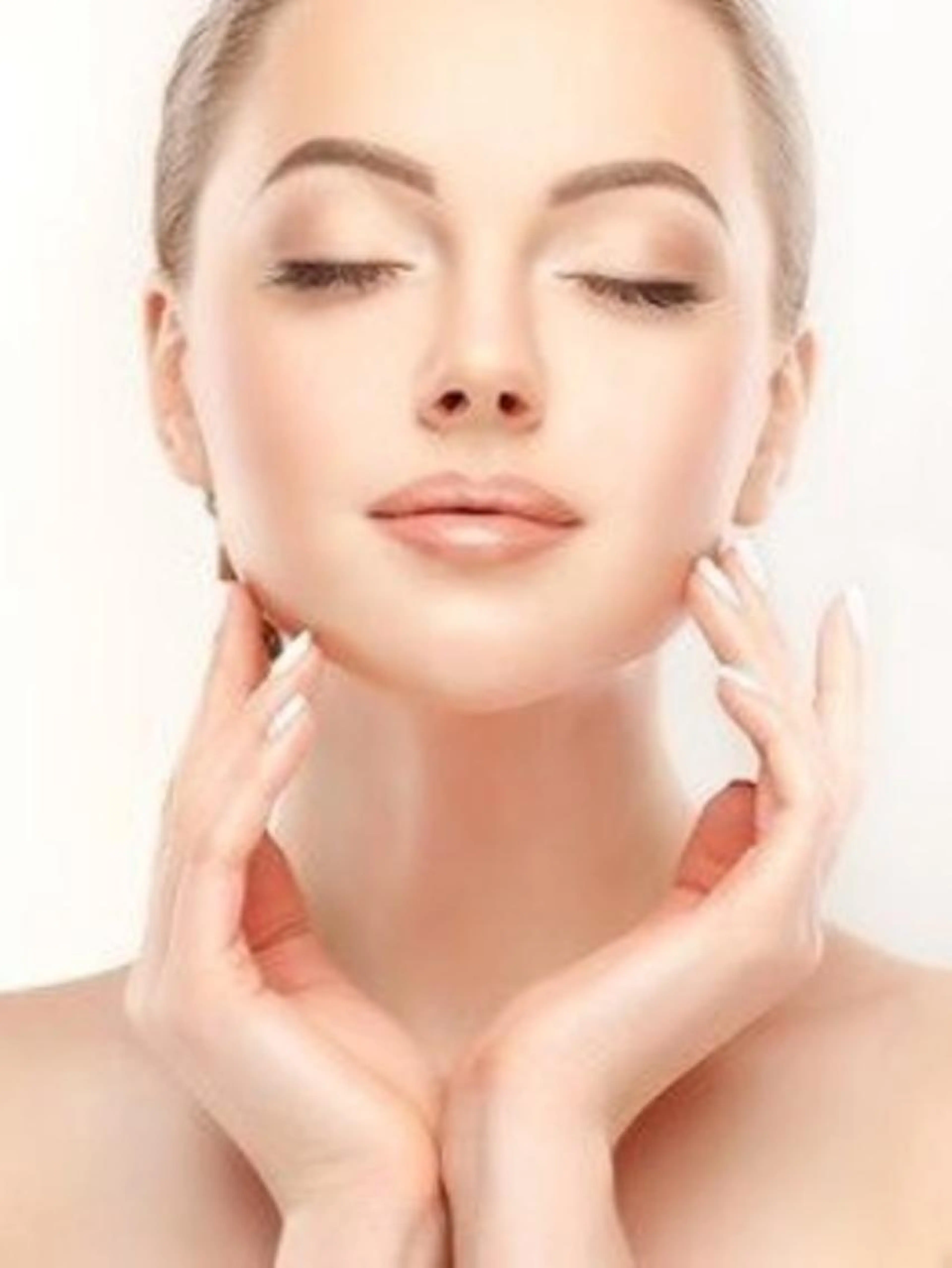 【ご新規様限定】【シワケア×シミケア】フォト美顔＋高濃度ビタミンC液導入¥6500の写真