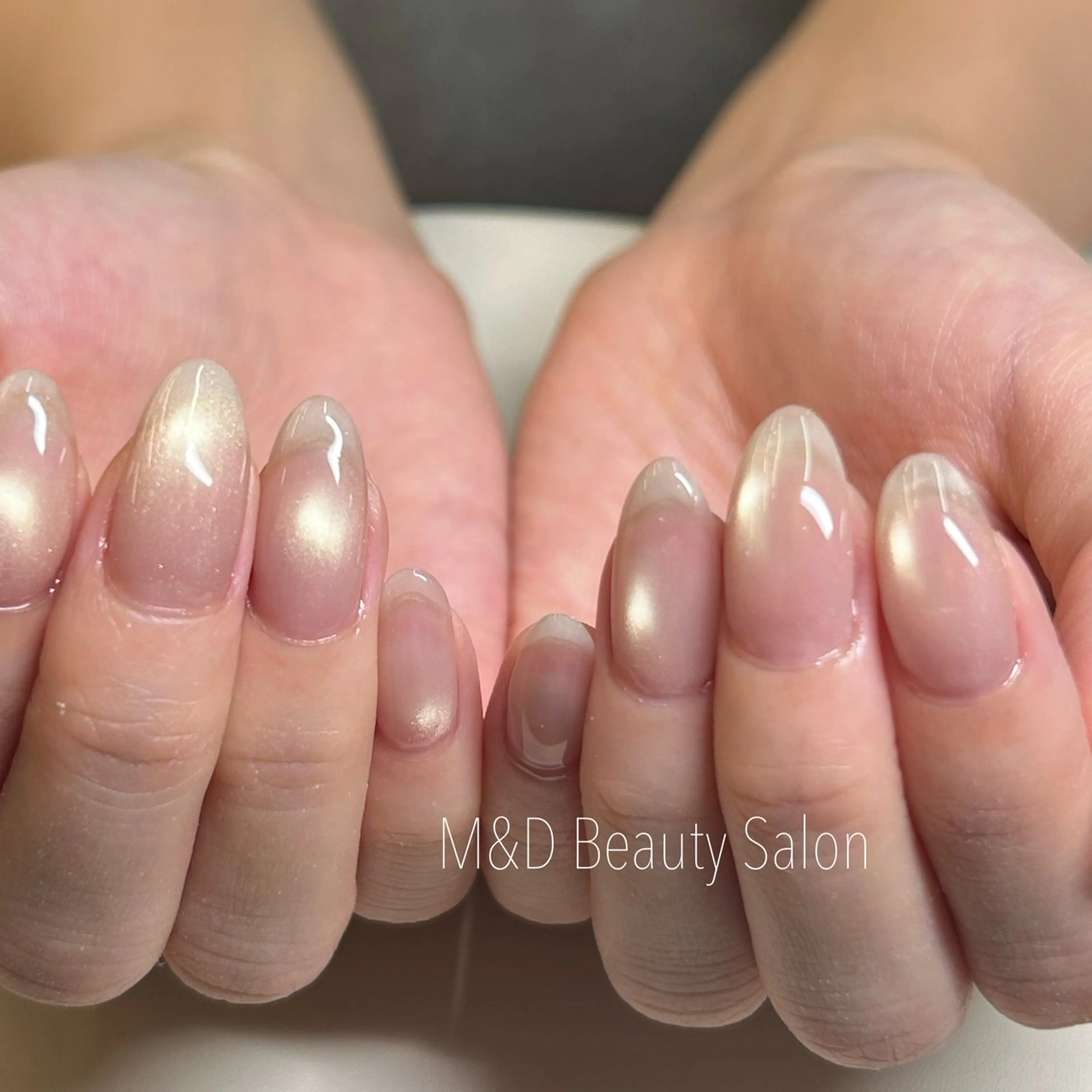 ネイル M&D Beauty Salon 銀座店所属・M&D銀座 AYAのネイルデザイン