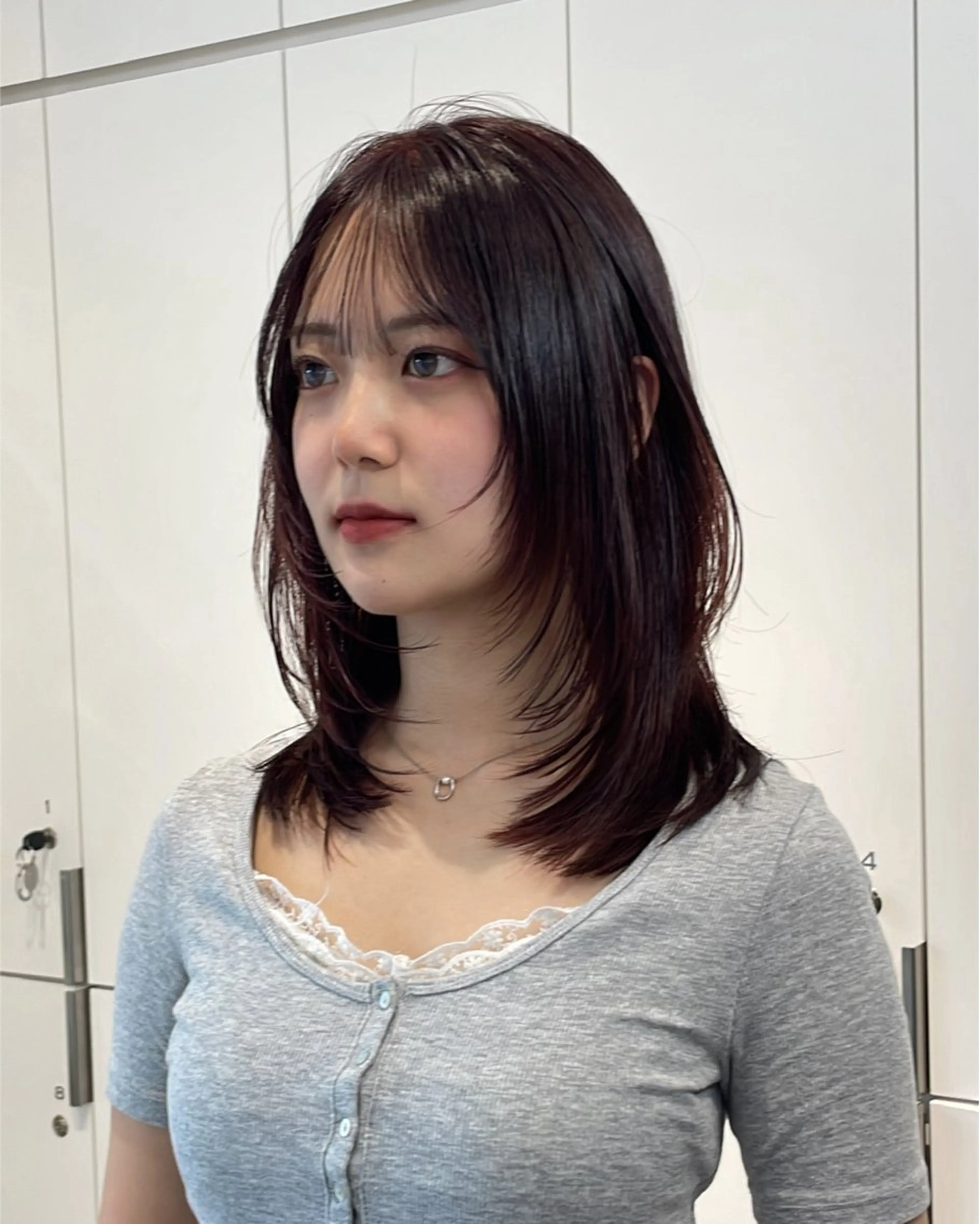 ミディアム カラー レイヤーカット レイヤー/ブリーチ ♥️【木坂 桃歌】のヘアスタイル