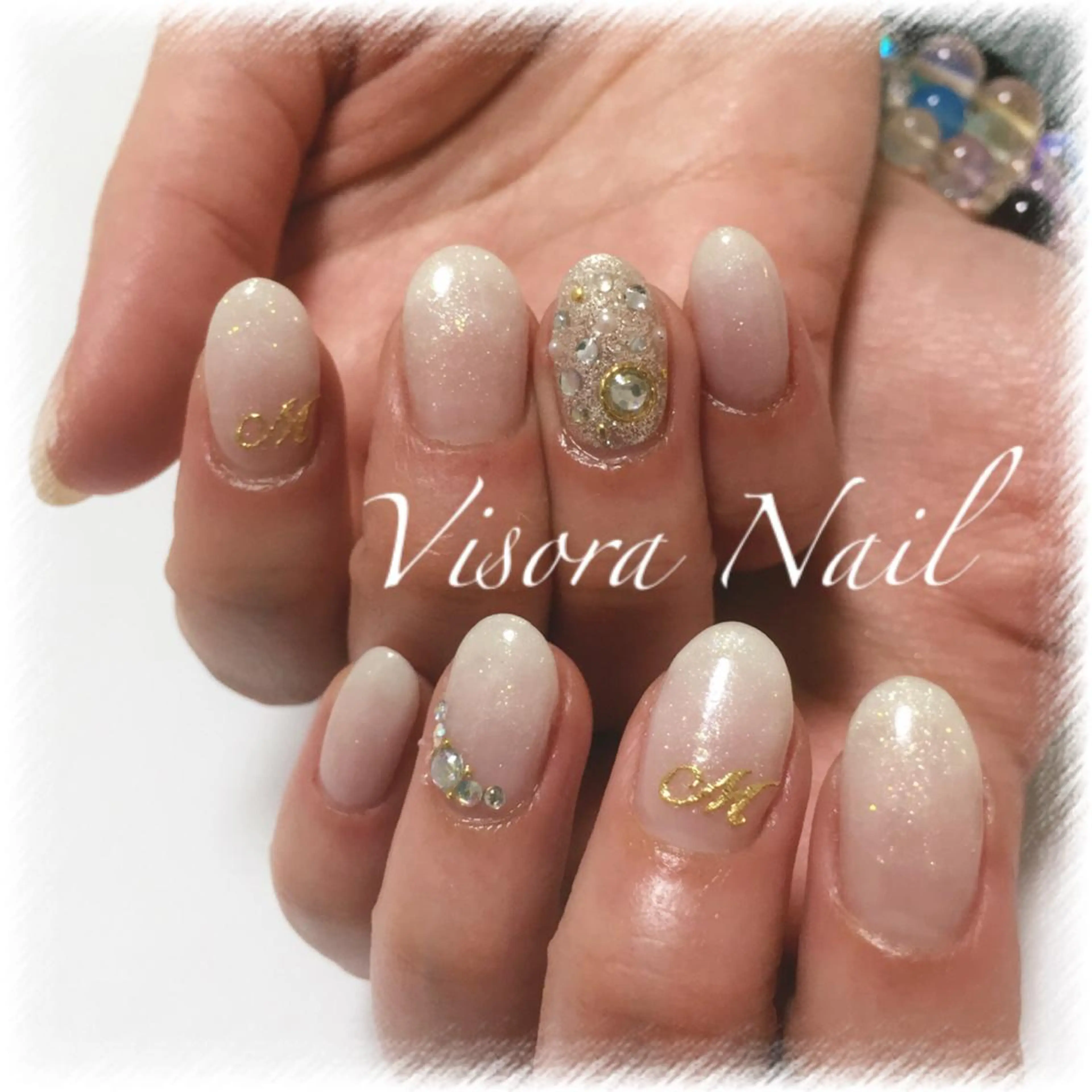 ネイル ブライダルネイル 美SORA ～ｳﾞｨｿﾗ～のネイルデザイン