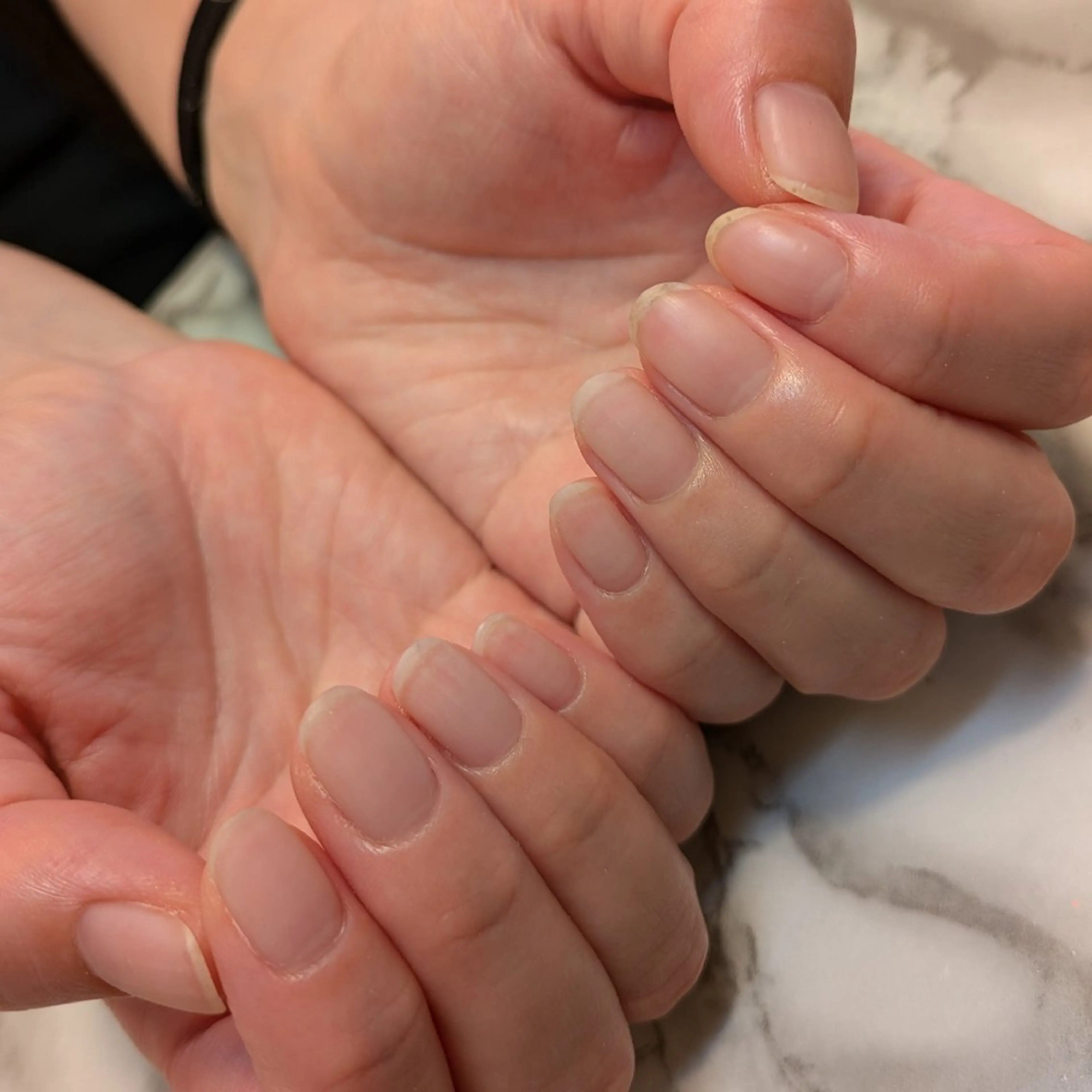 ネイル ジェヌインネイル 河内のネイルデザイン