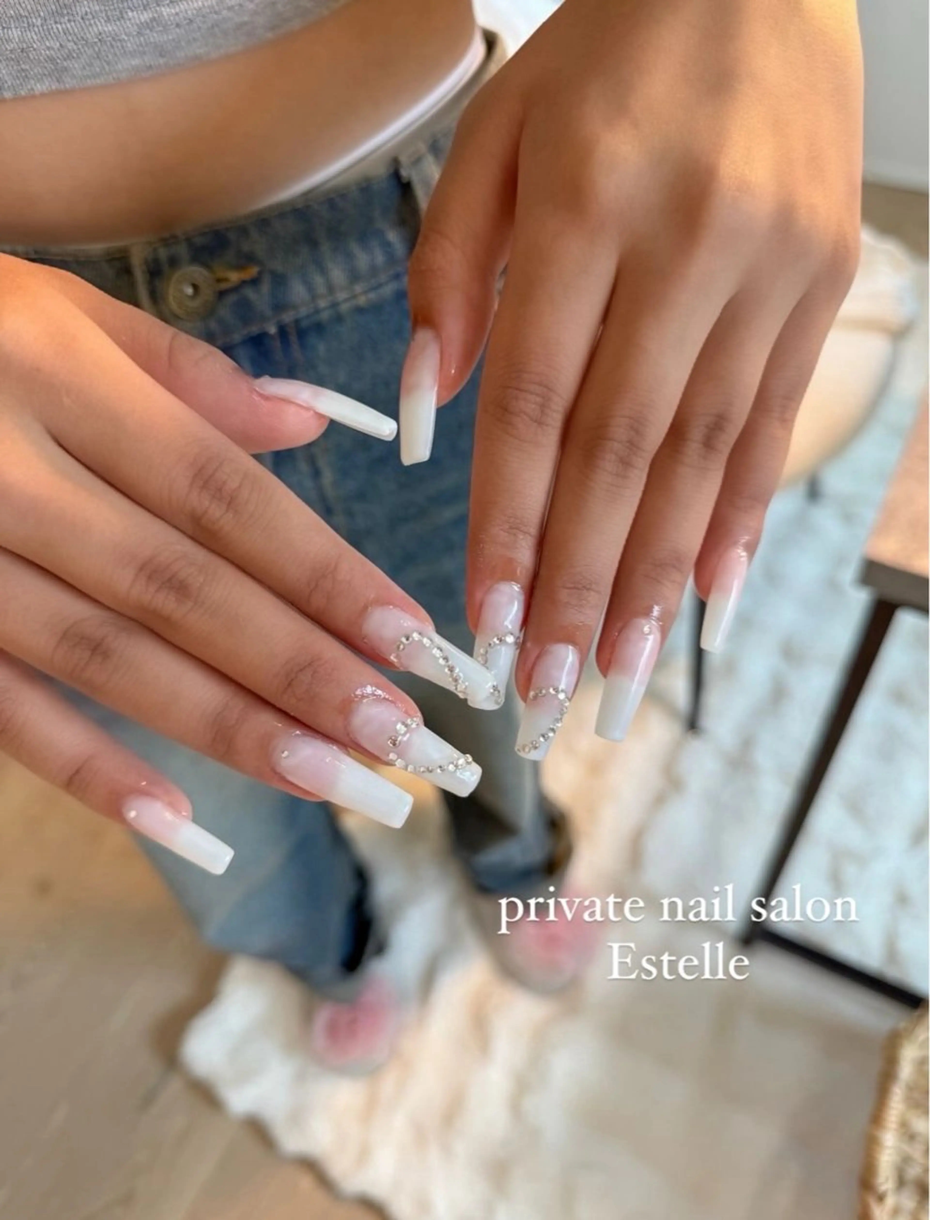 ネイル 長さ出し ハート ロングネイル ワンカラーネイル ストーンネイル ハンドネイル nail salon Estelleのネイルデザイン