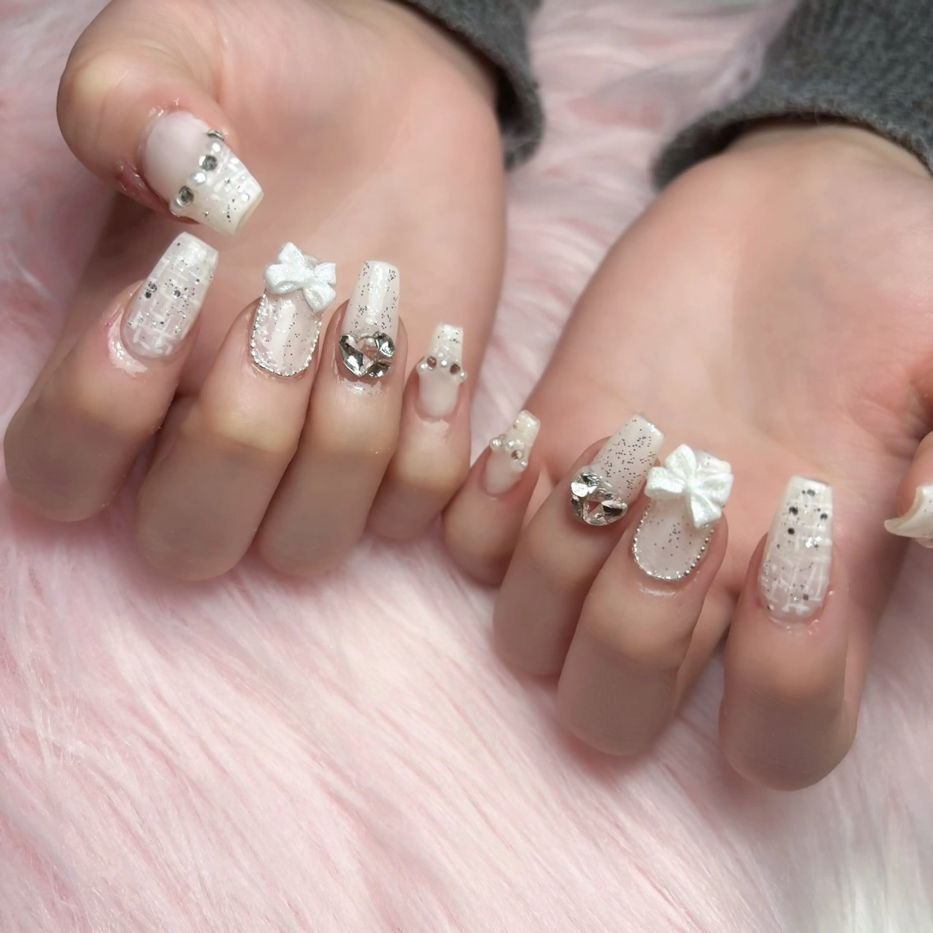 セミロング salon de perlaのネイルデザイン