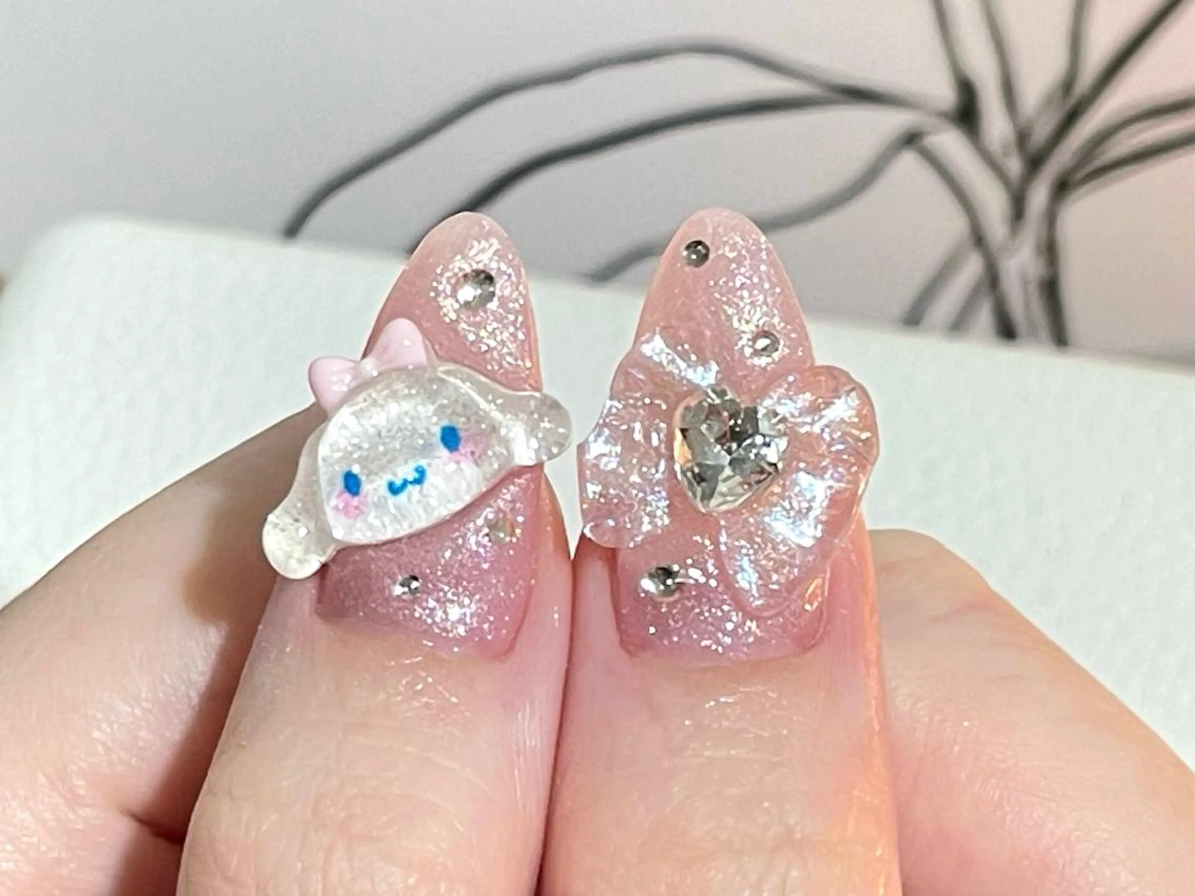 ネイル One Plus Nail Salonのネイルデザイン