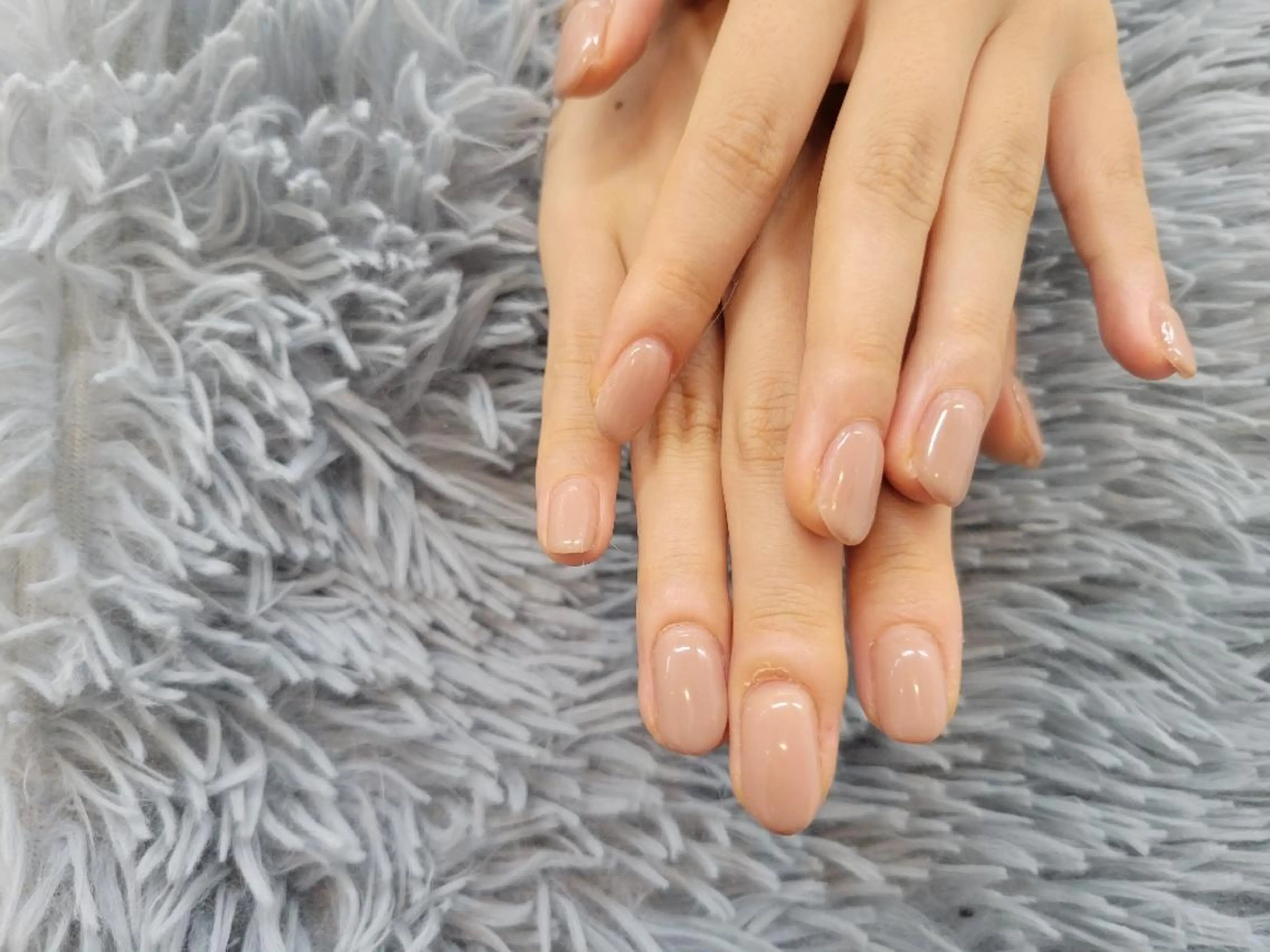 ネイル ワンカラーネイル ノームロア所属・Gnomes loaのネイルデザイン