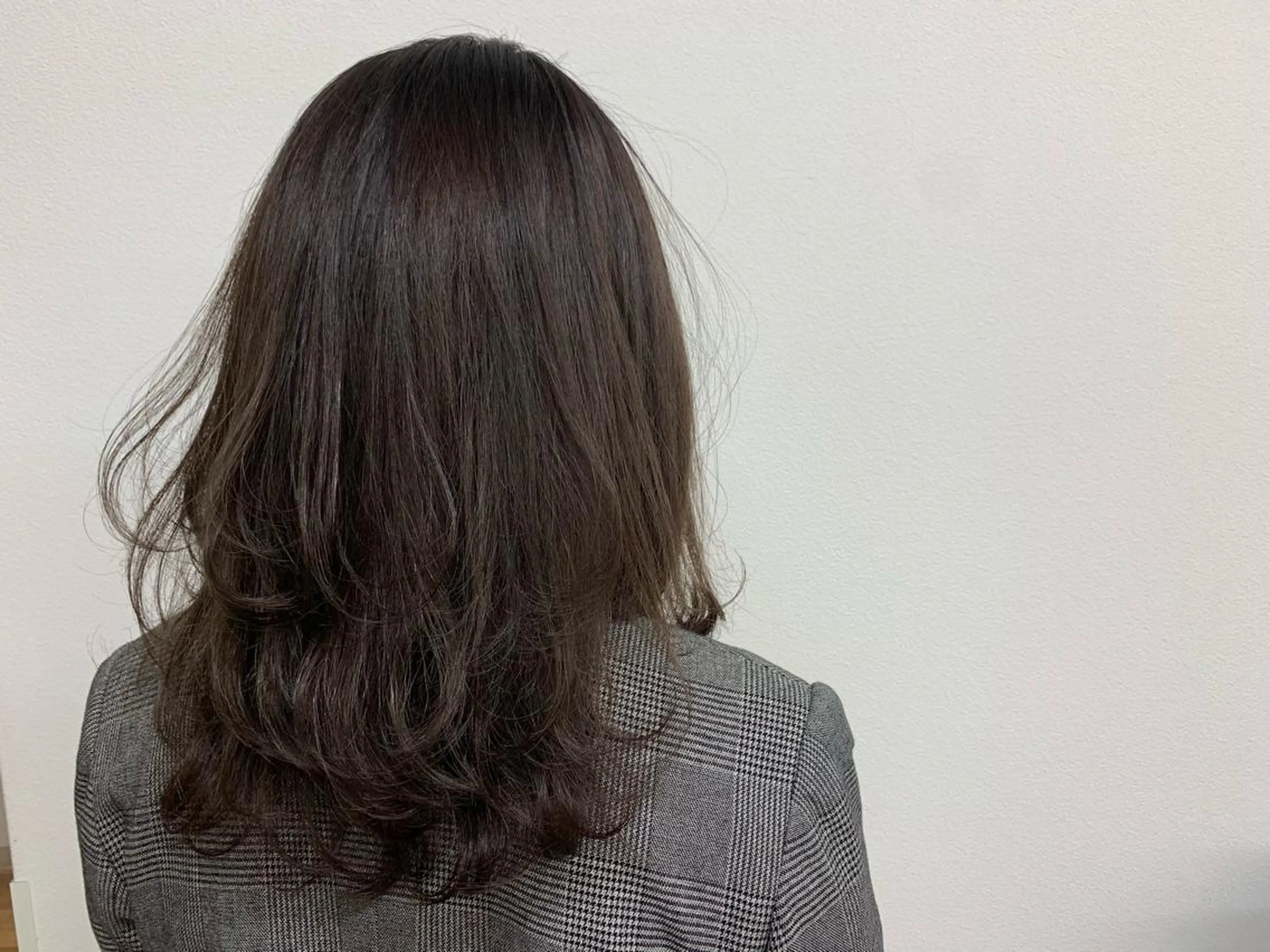セミロング カット ヘアカラー トリートメント 大平 京佳のヘアスタイル