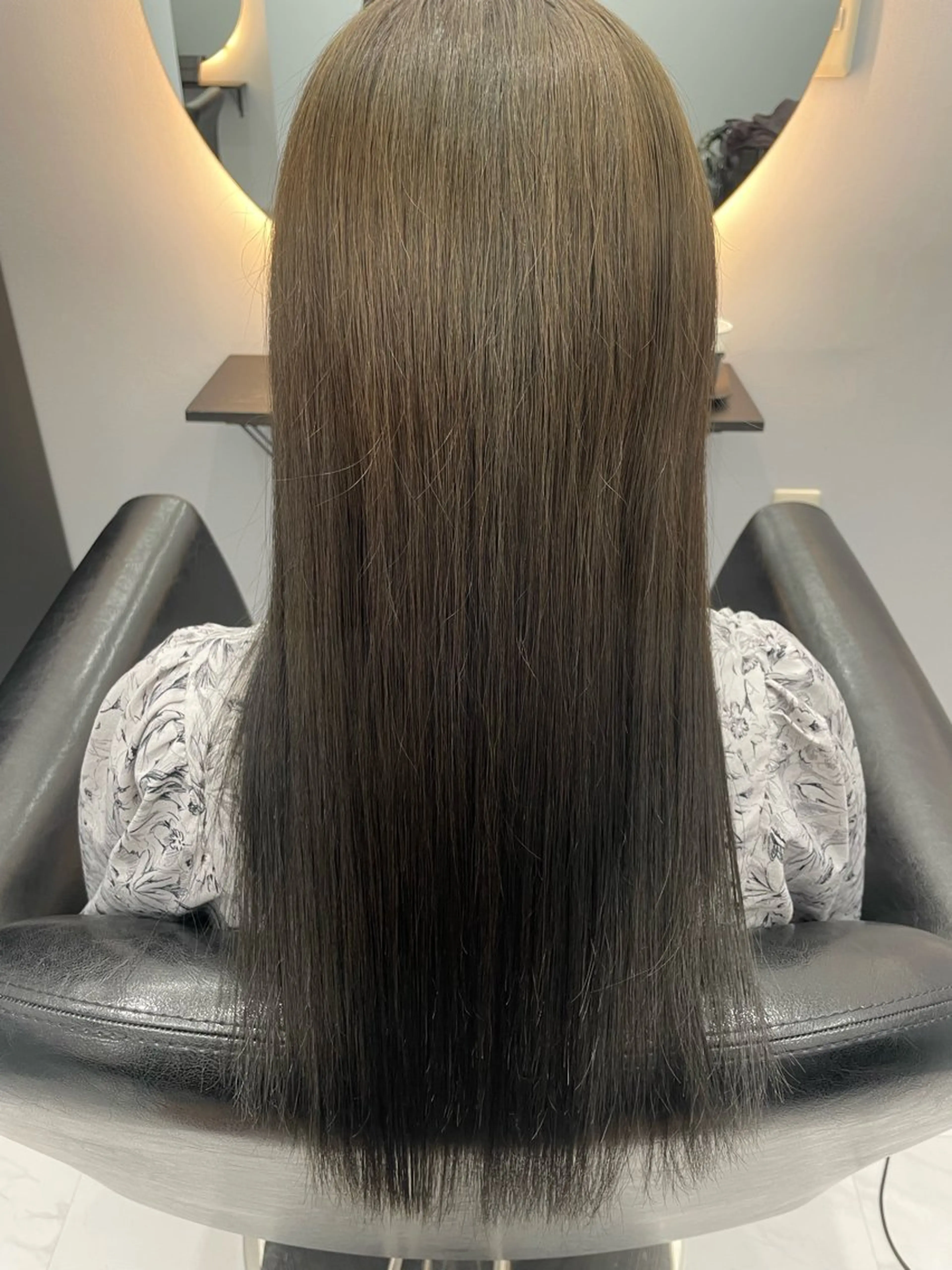 ロング ヘアカラー トリートメント 🦋saki🦋 髪質改善🦋のヘアスタイル