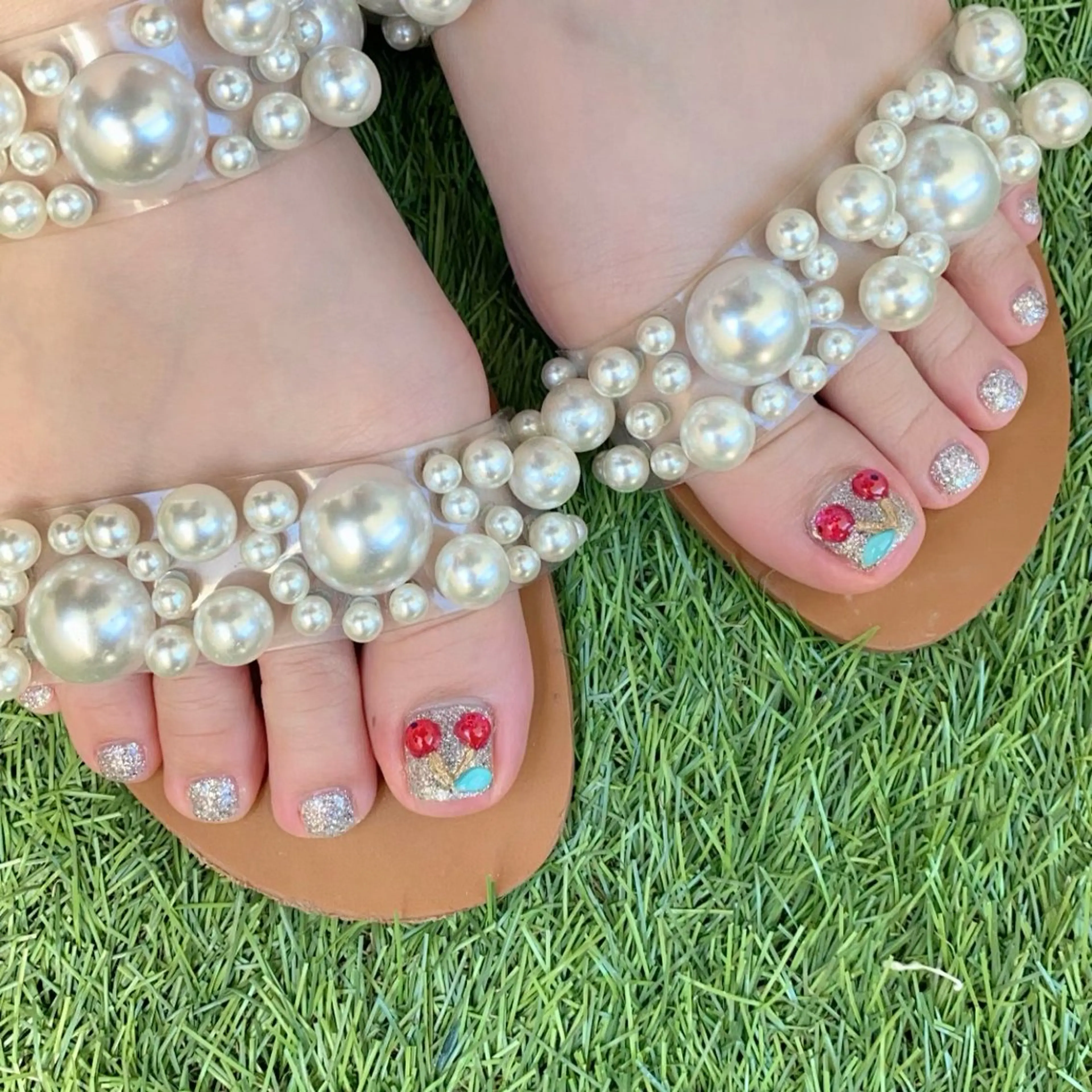 ネイル NEW WORLD所属・MIZUKI 🌏NEWWORLDのネイルデザイン